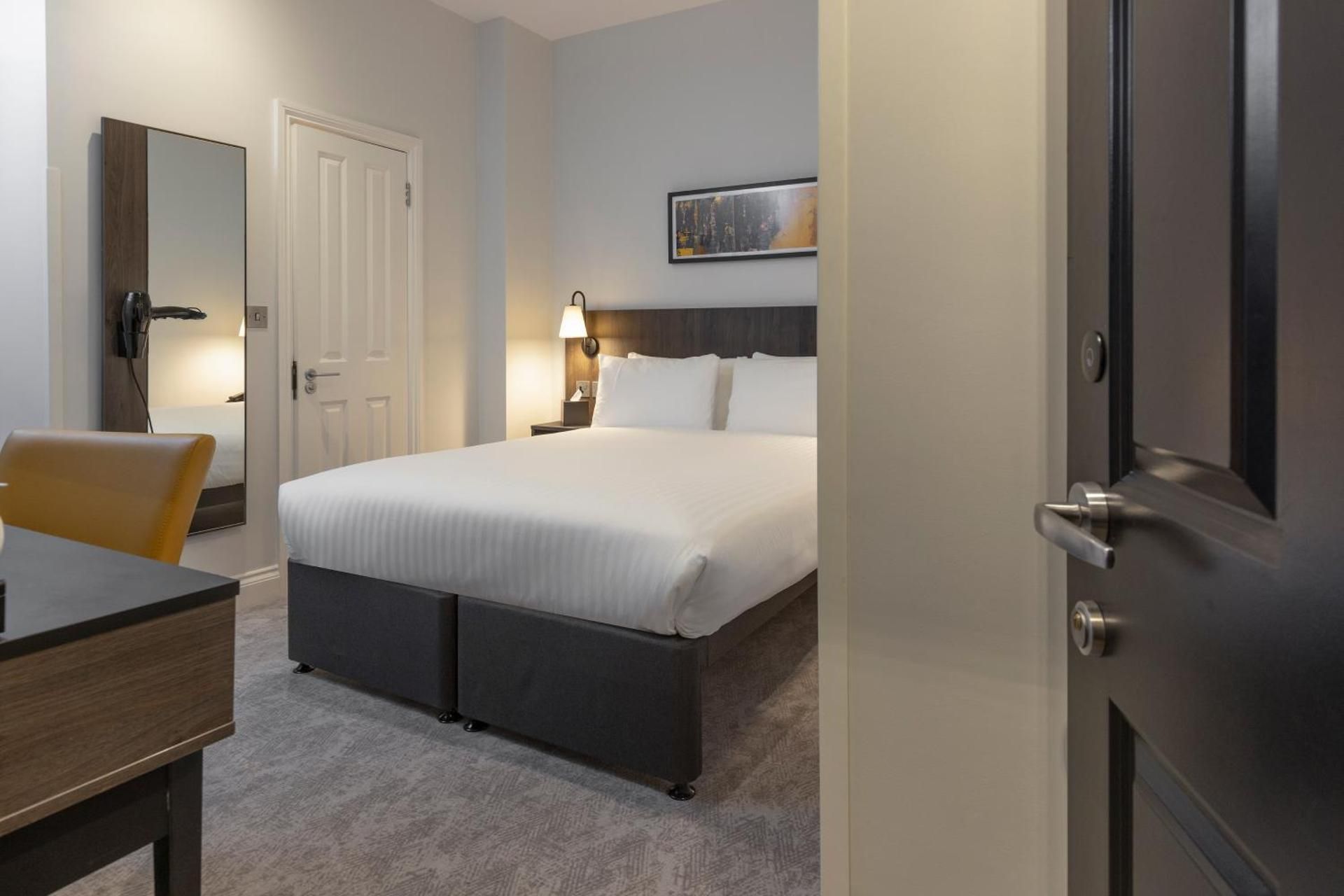 Executive King Room - No Window