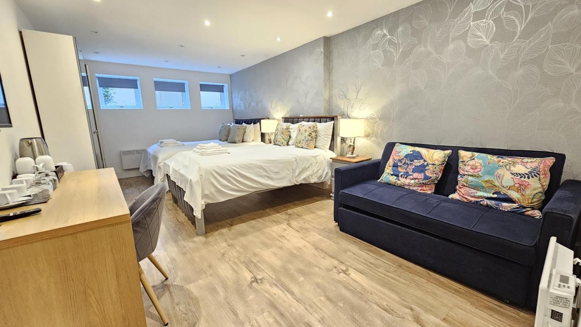 Quadruple Room with Bathroom