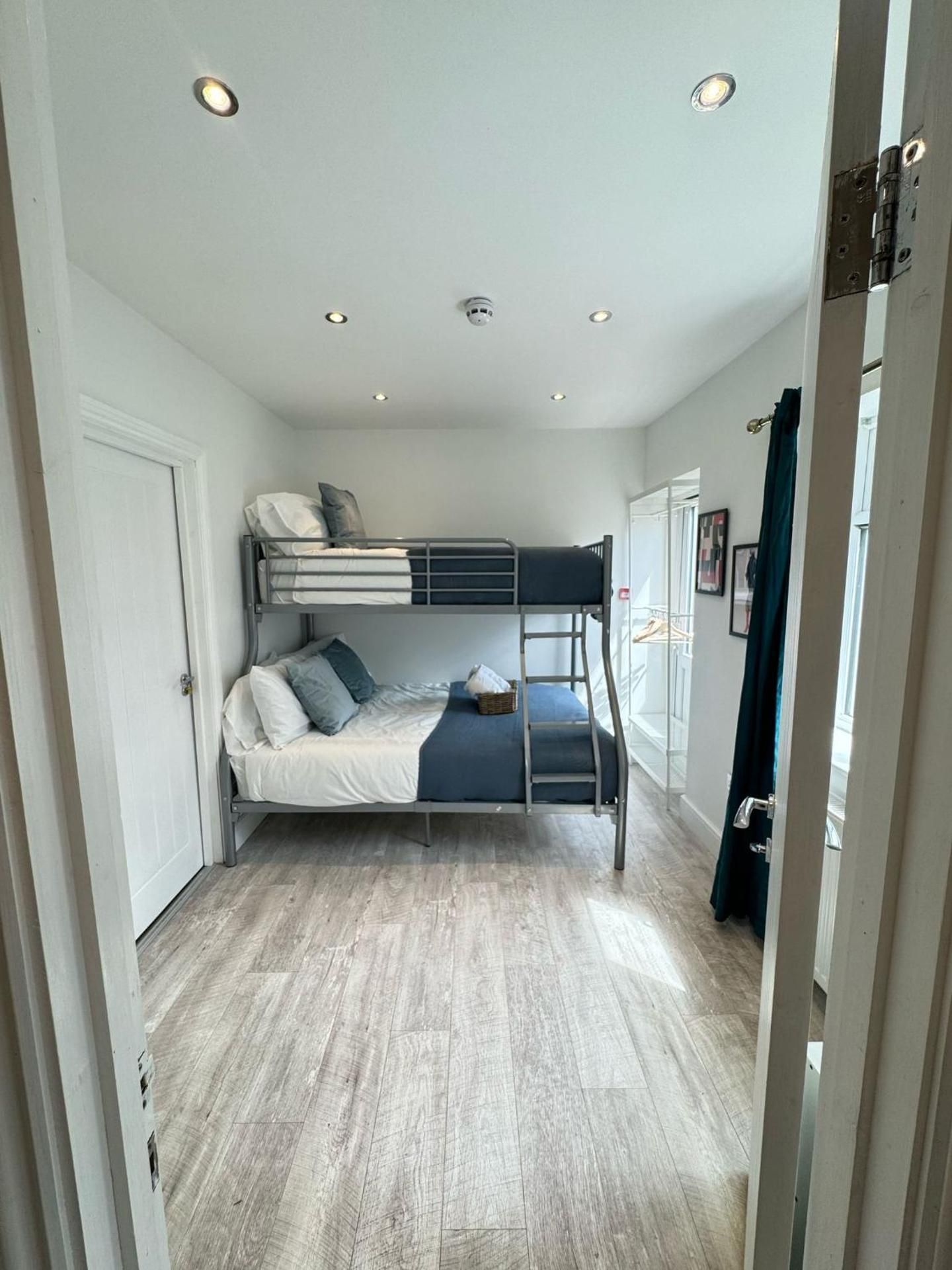 Comfort Triple Room