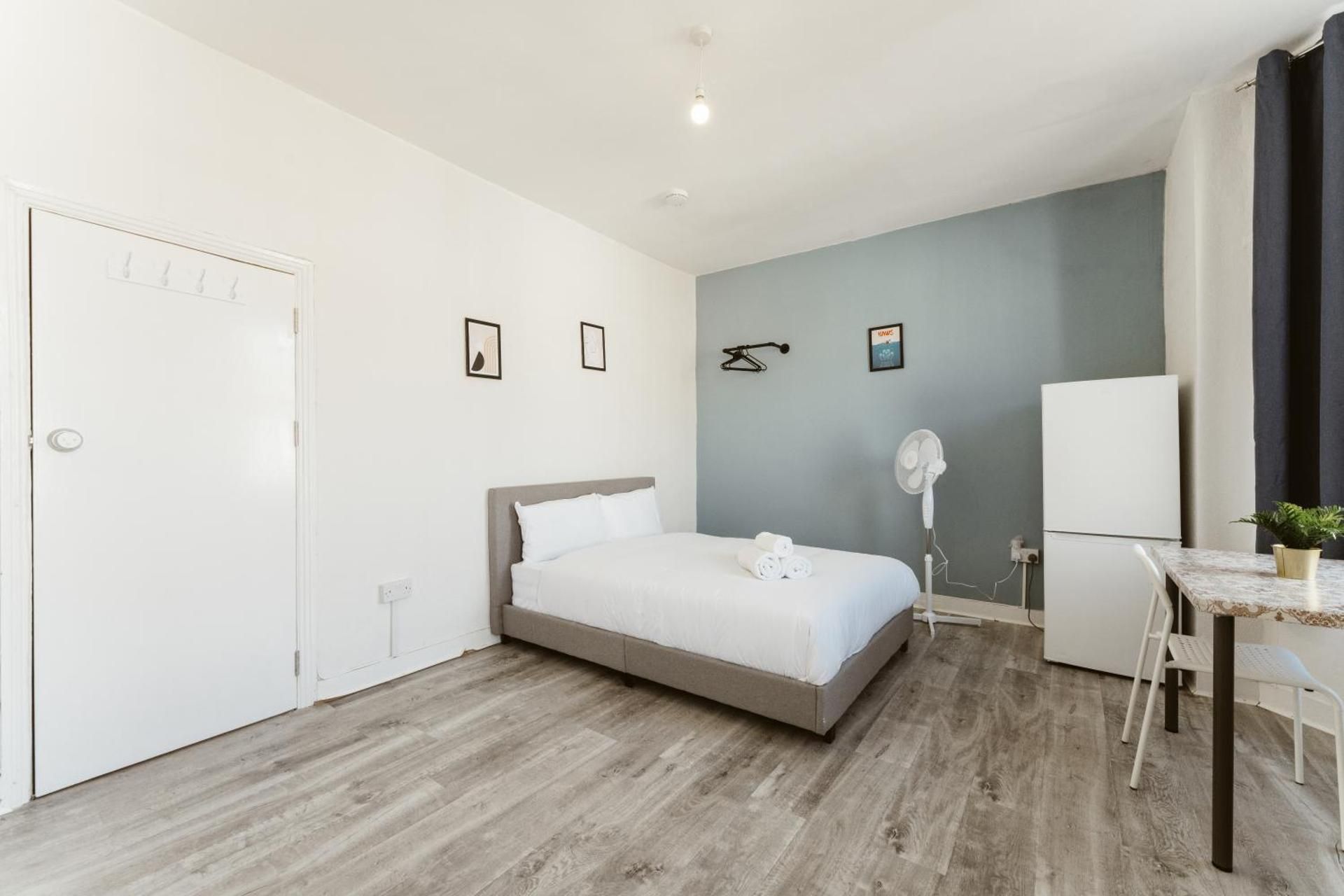 Double Room with Shared Bathroom
