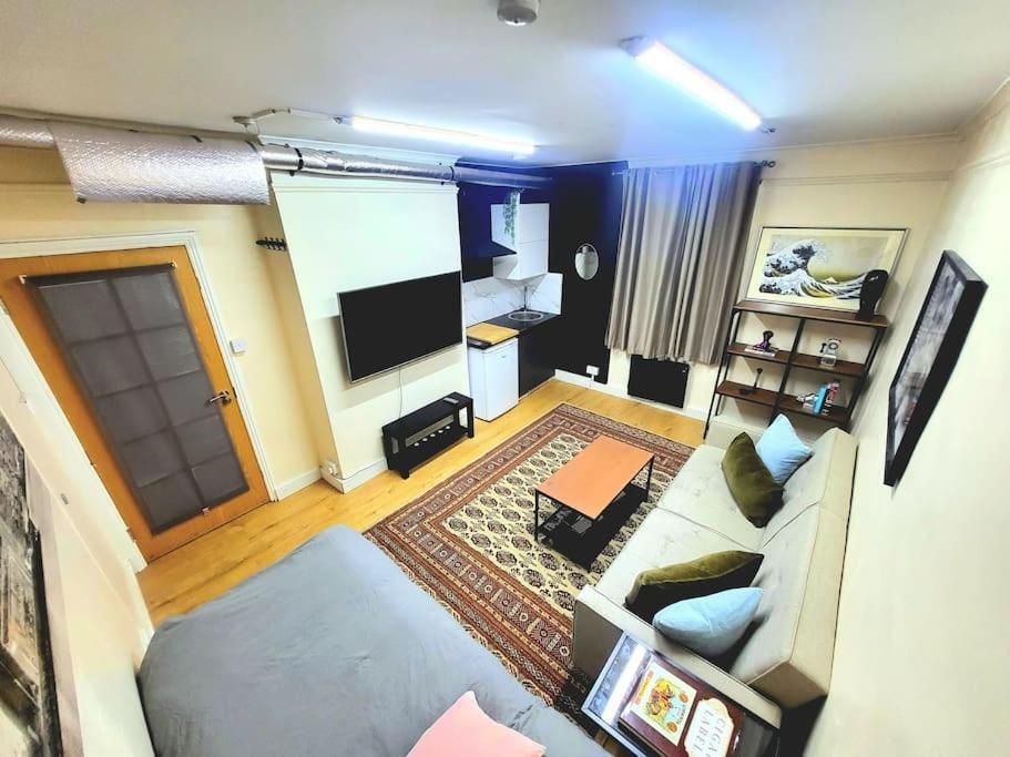 Deluxe Double Room with Extra Bed