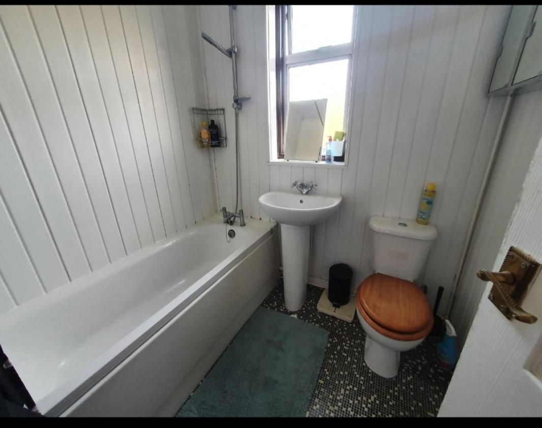 Budget Single Room