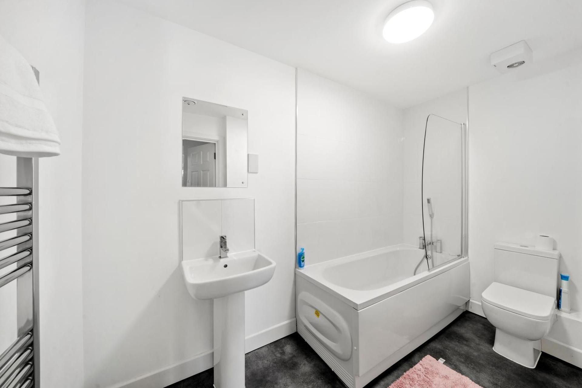 Two-Bedroom Deluxe Apartment