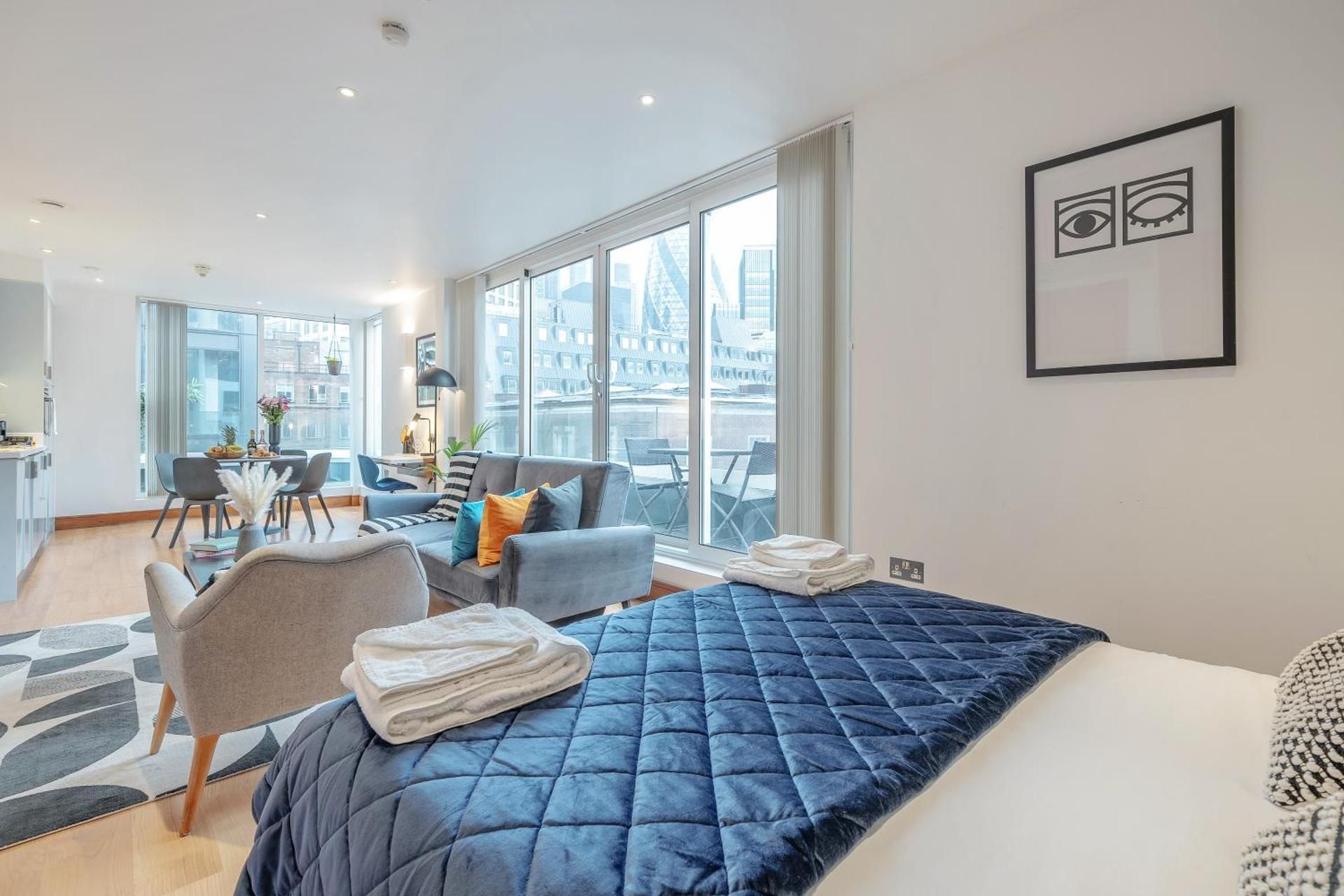 Premium Studio Apartment with Balcony