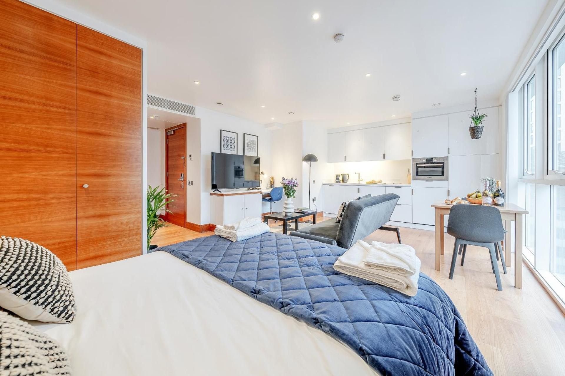 Classic Studio Apartment