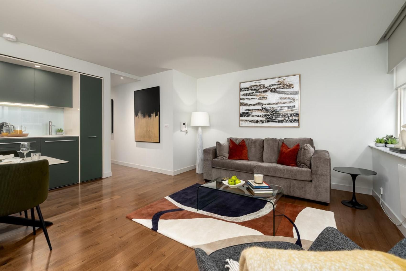 One-Bedroom Premier Apartment