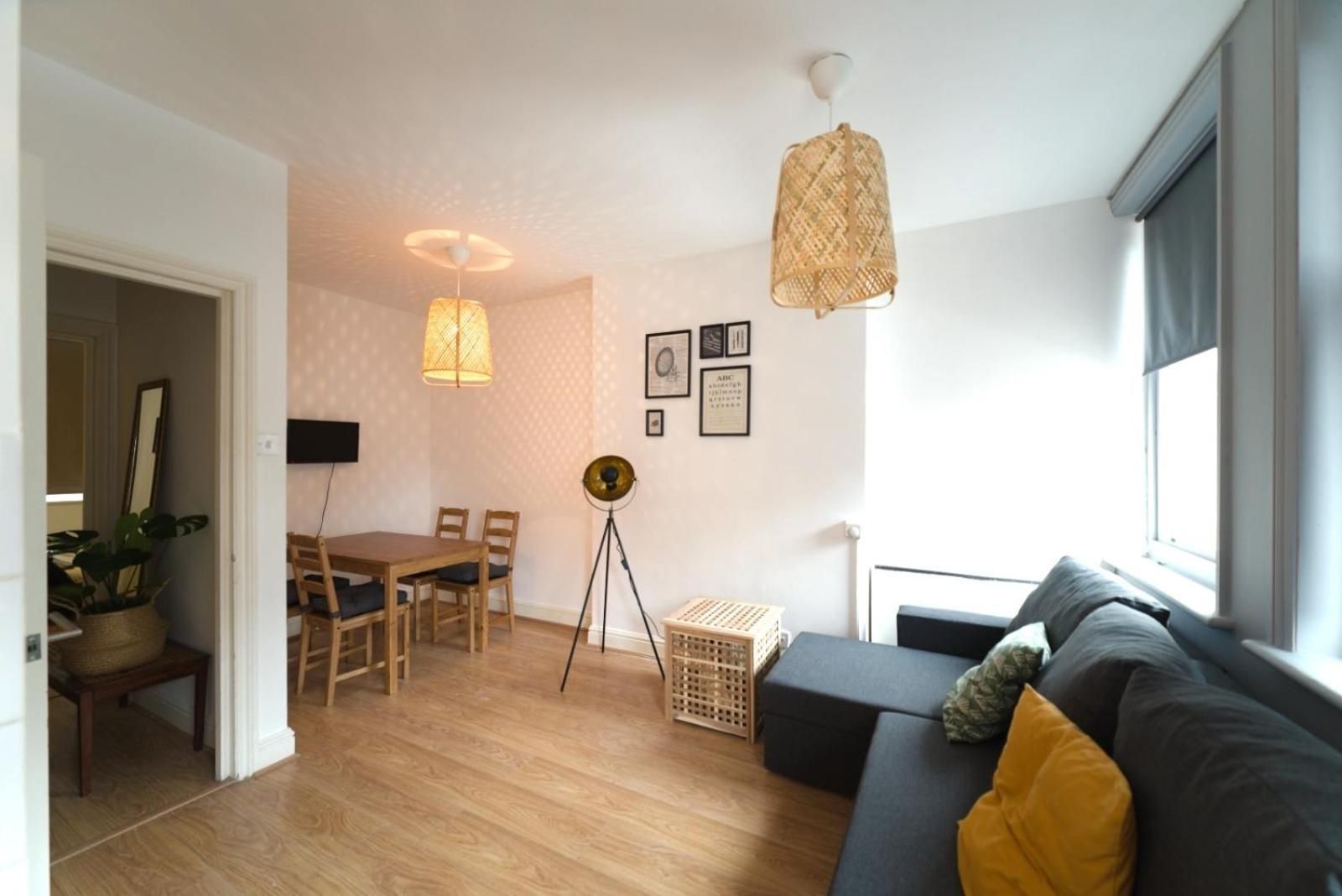 1-Bedroom Apartment