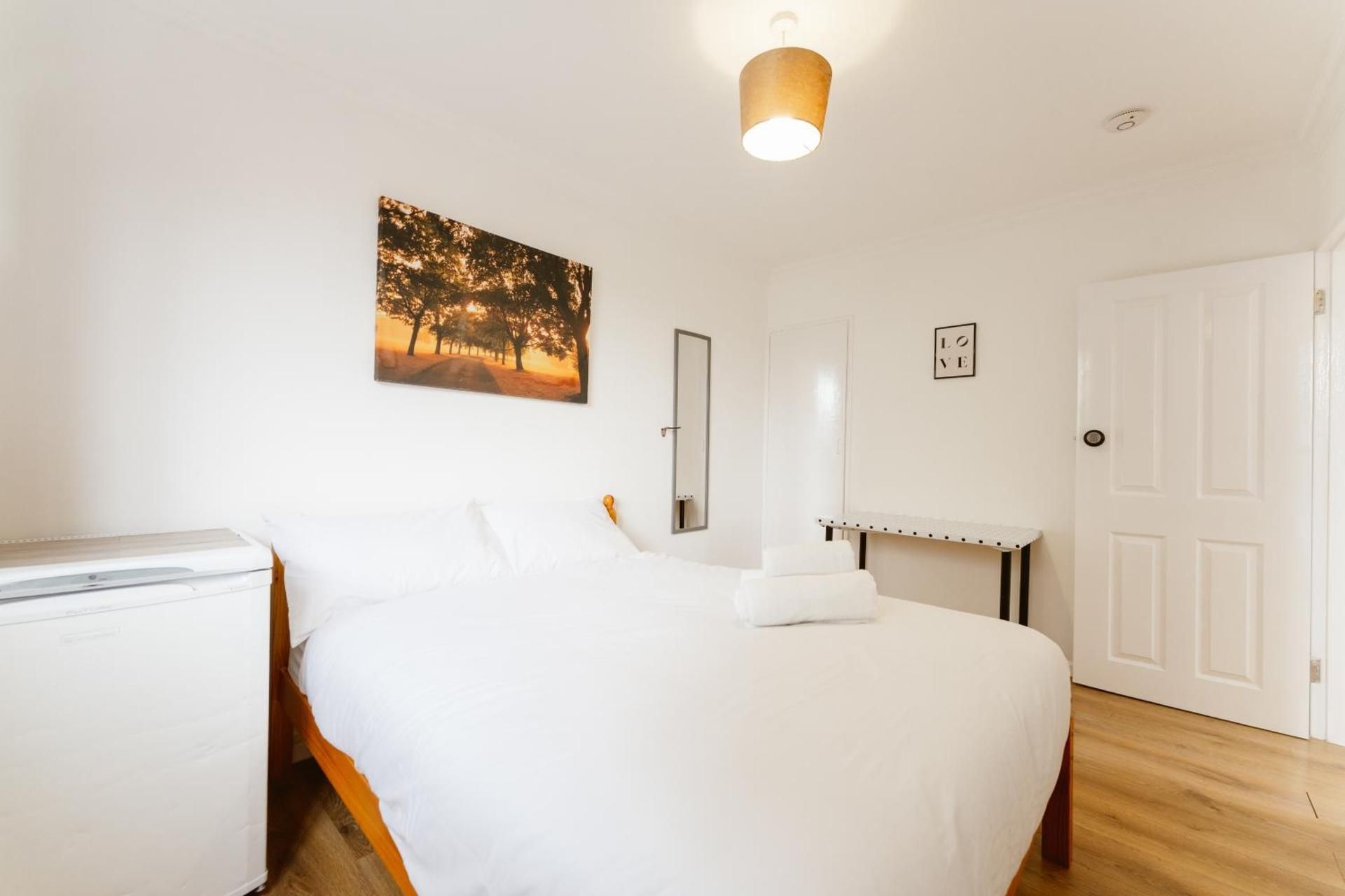 Double Room with Shared Bathroom