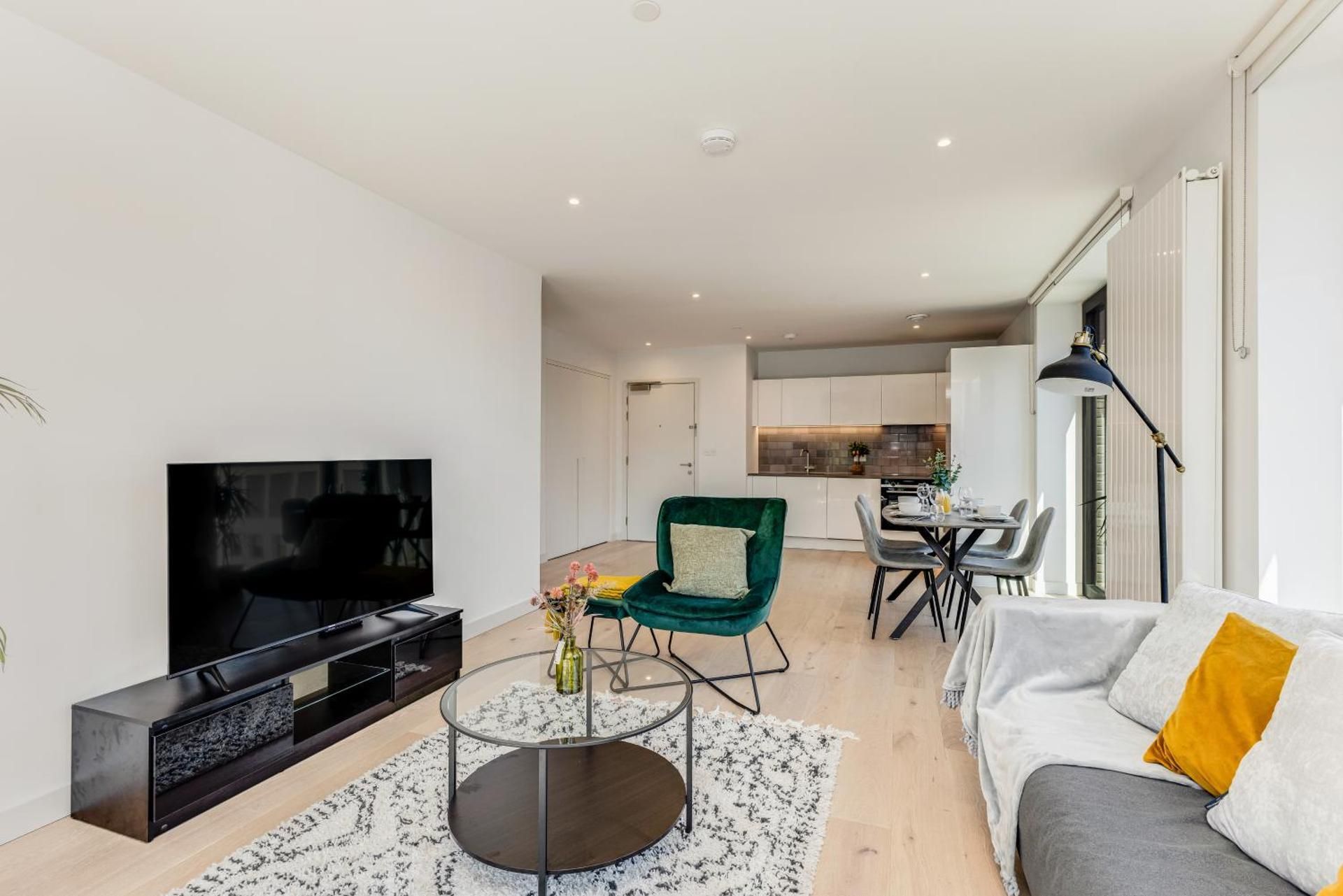 One-Bedroom Apartment