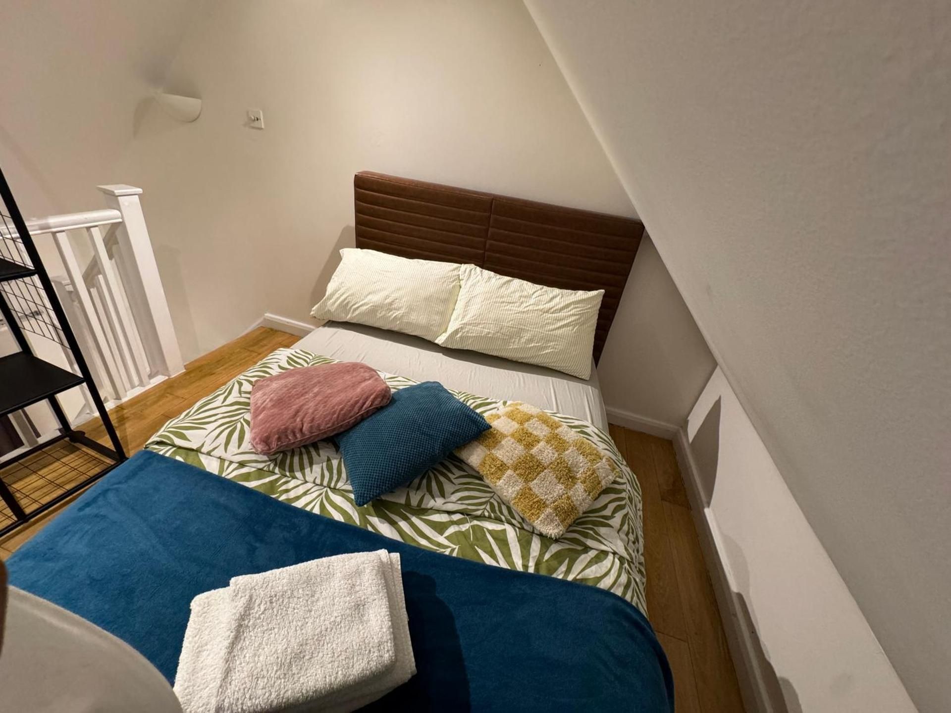 Deluxe Double or Twin Room with Lake View
