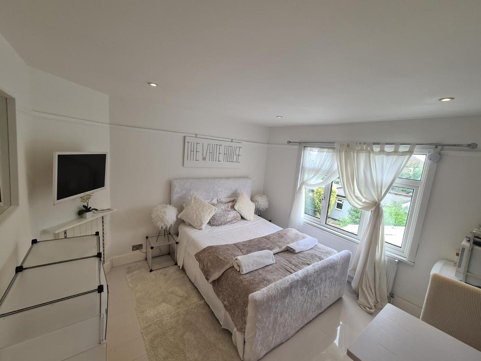 King Room with Garden View