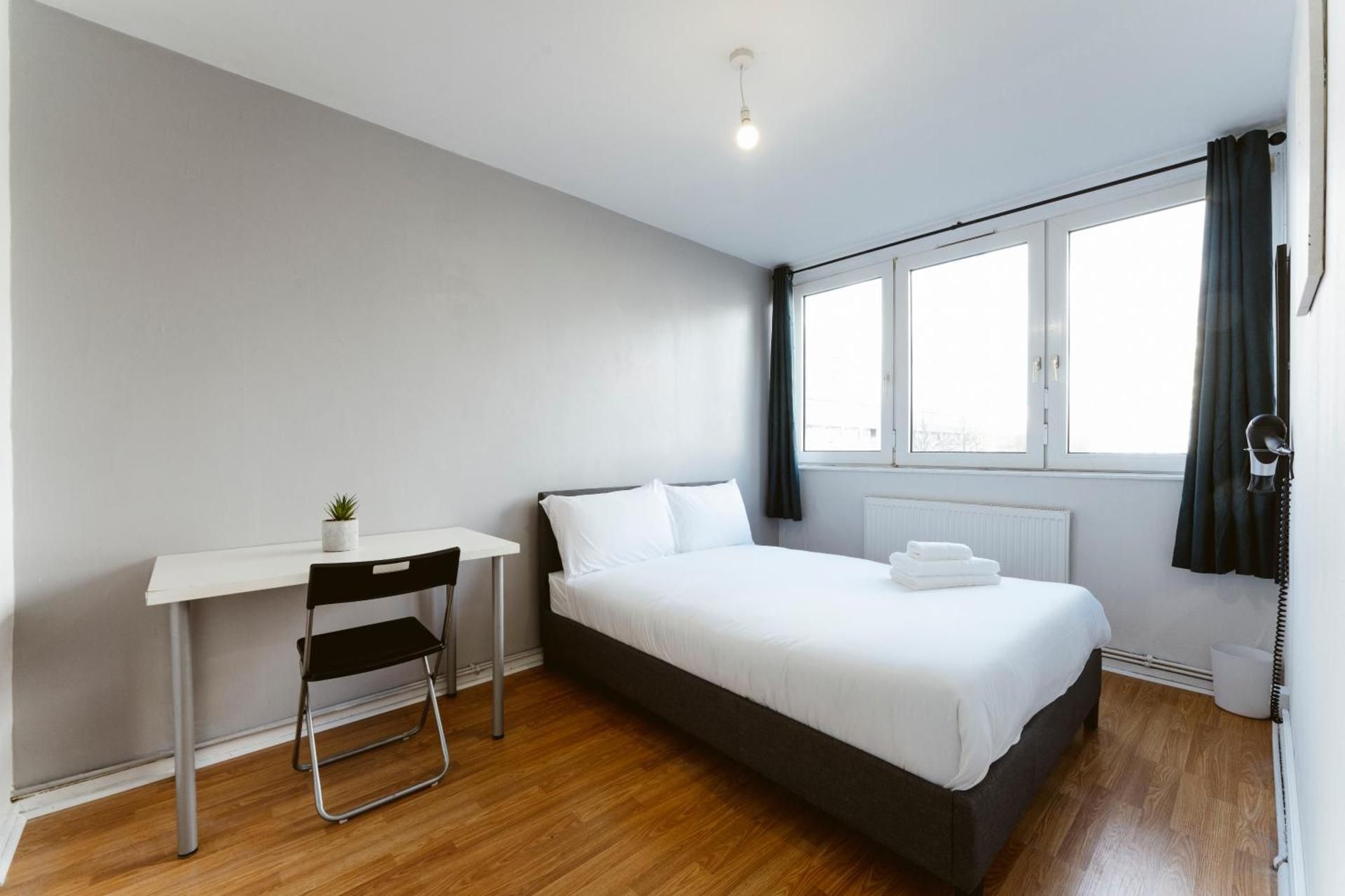 Double Room with Shared Bathroom