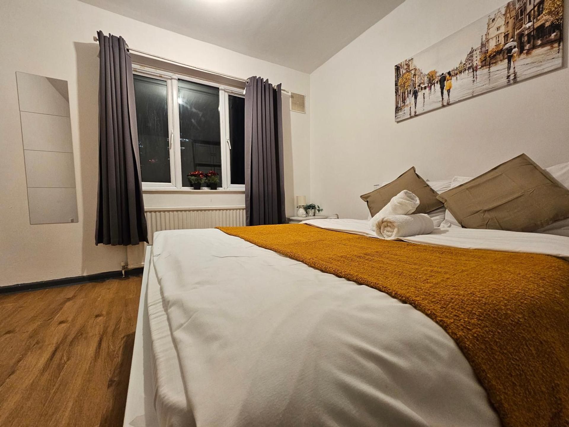 Double Room with Shared Bathroom