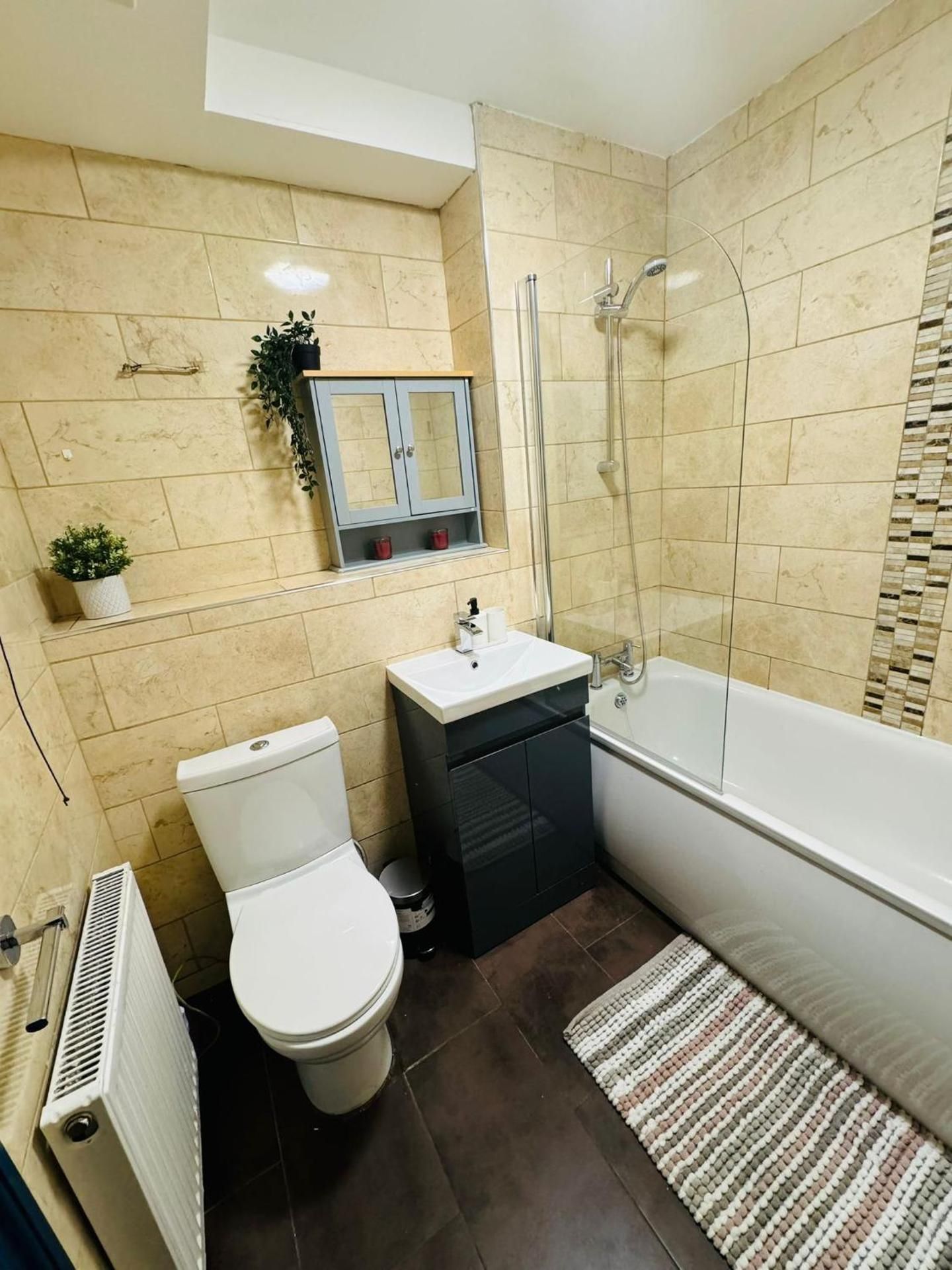 Economy Quadruple Room