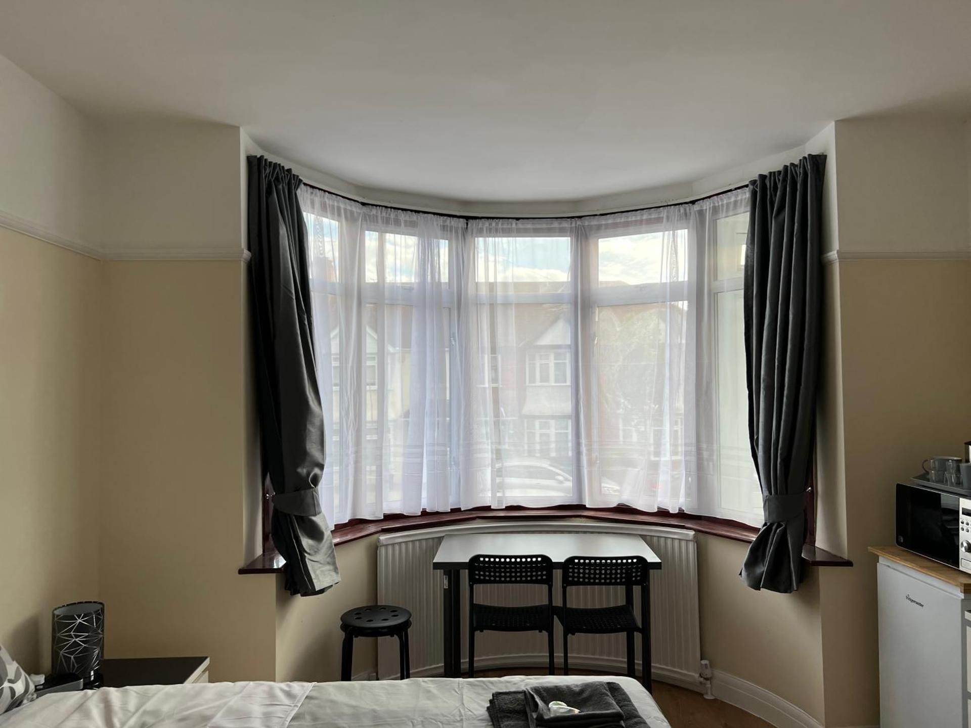 Deluxe Double Room with Shower