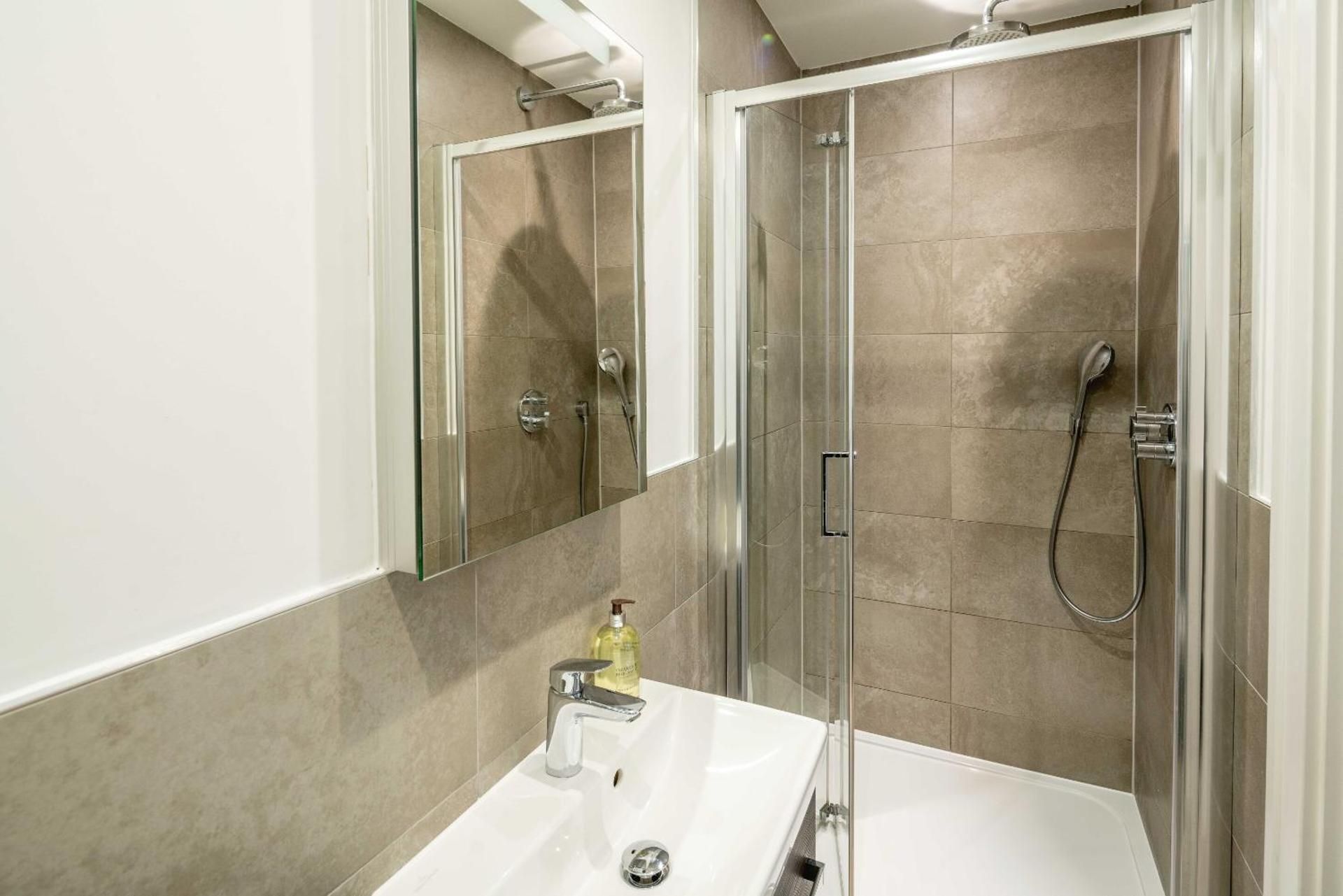 Deluxe One-Bedroom Apartment with City View