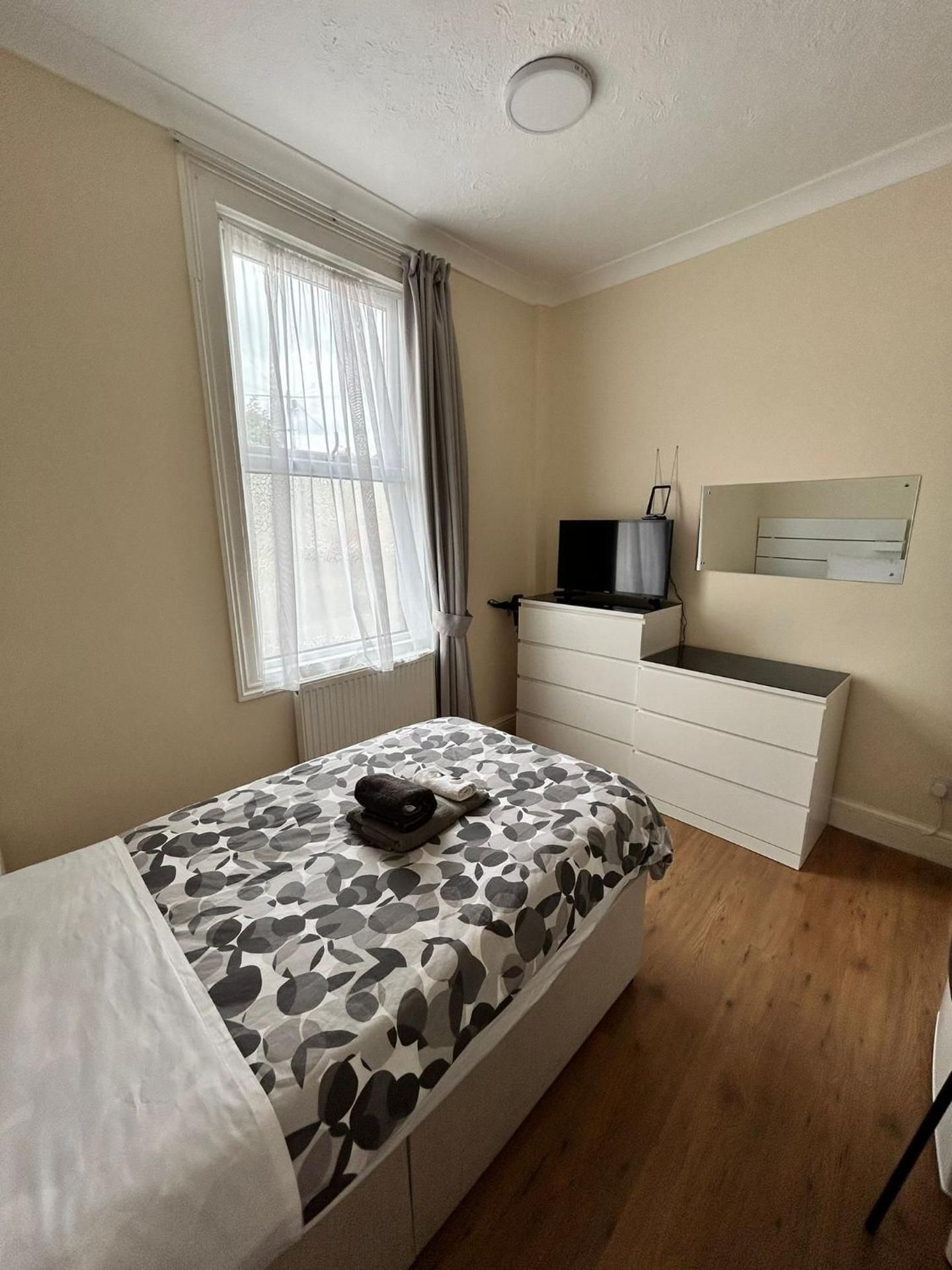 Single Room with Shared Shower and Toilet