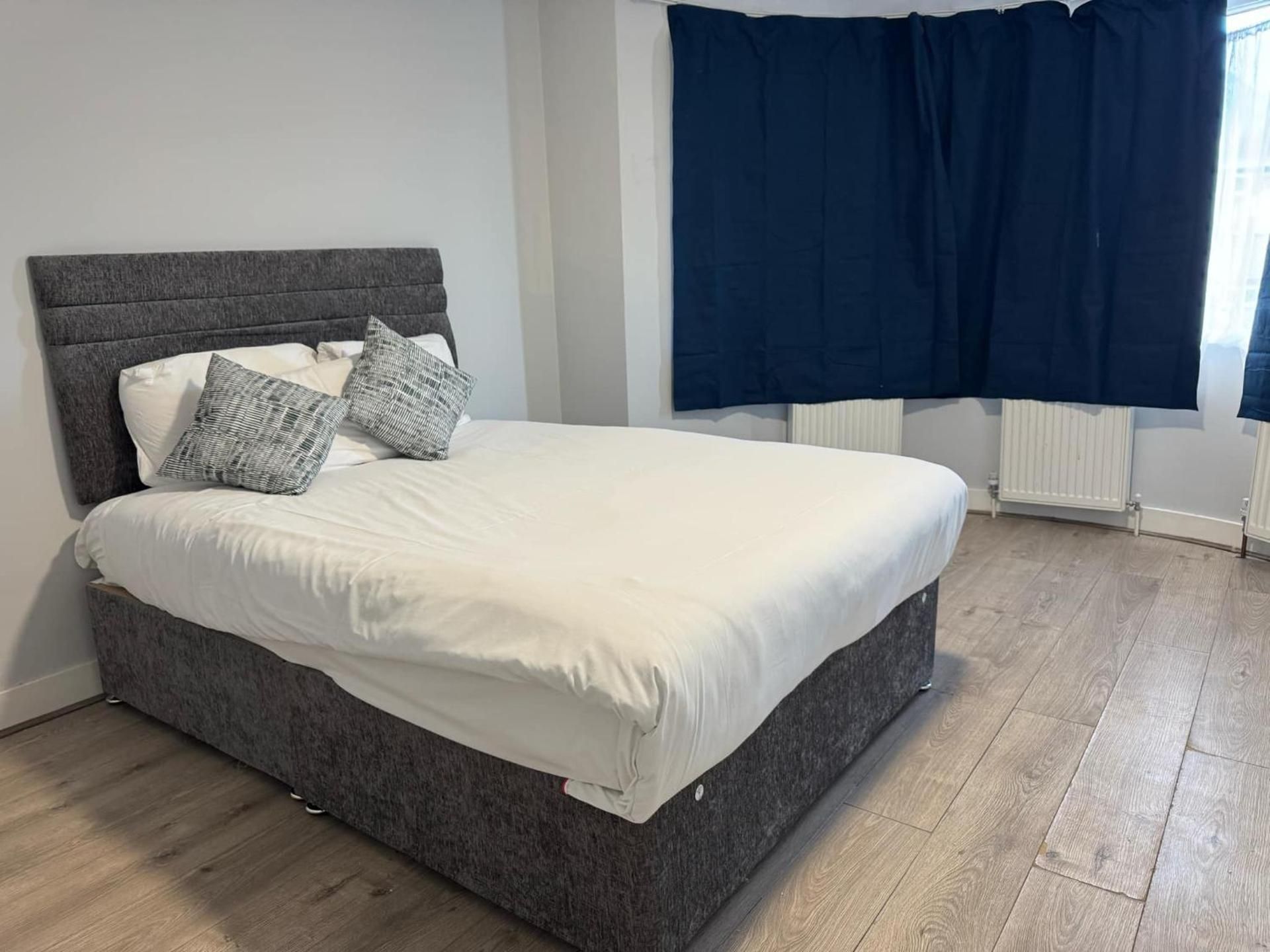 Triple Room with Private Bathroom