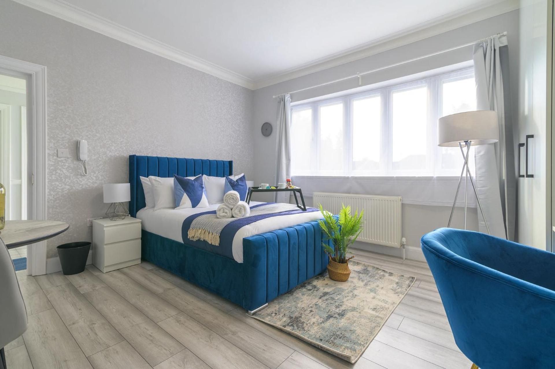 Deluxe Double Room with Shower