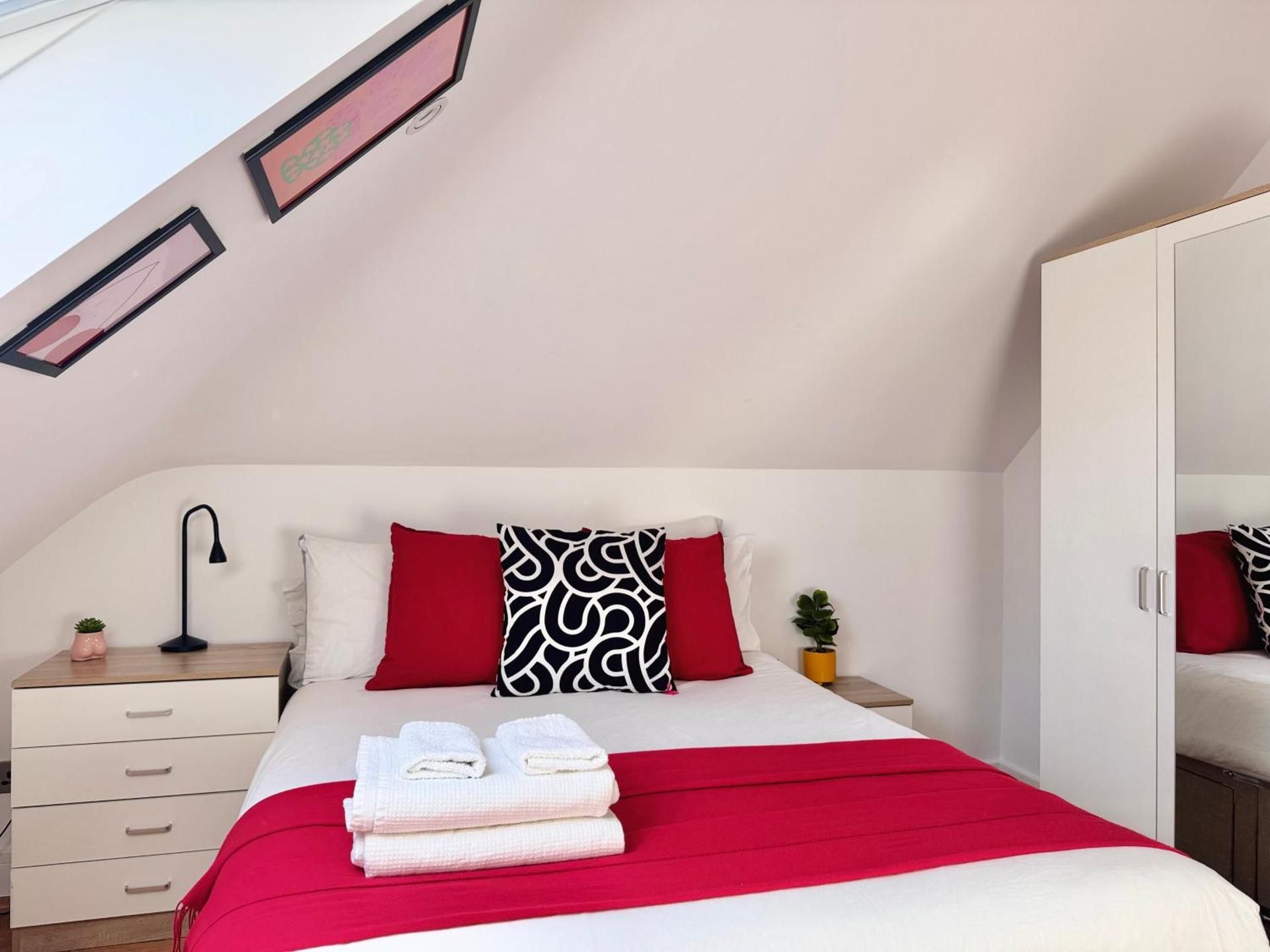 Double Room with Private Bathroom