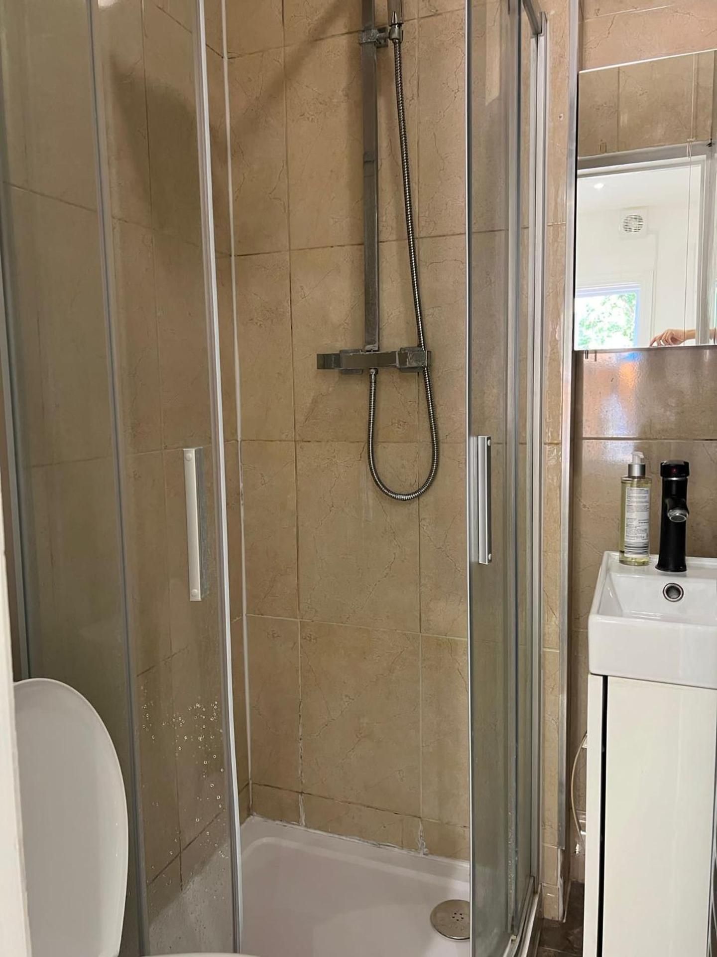 Single Room with Private Bathroom