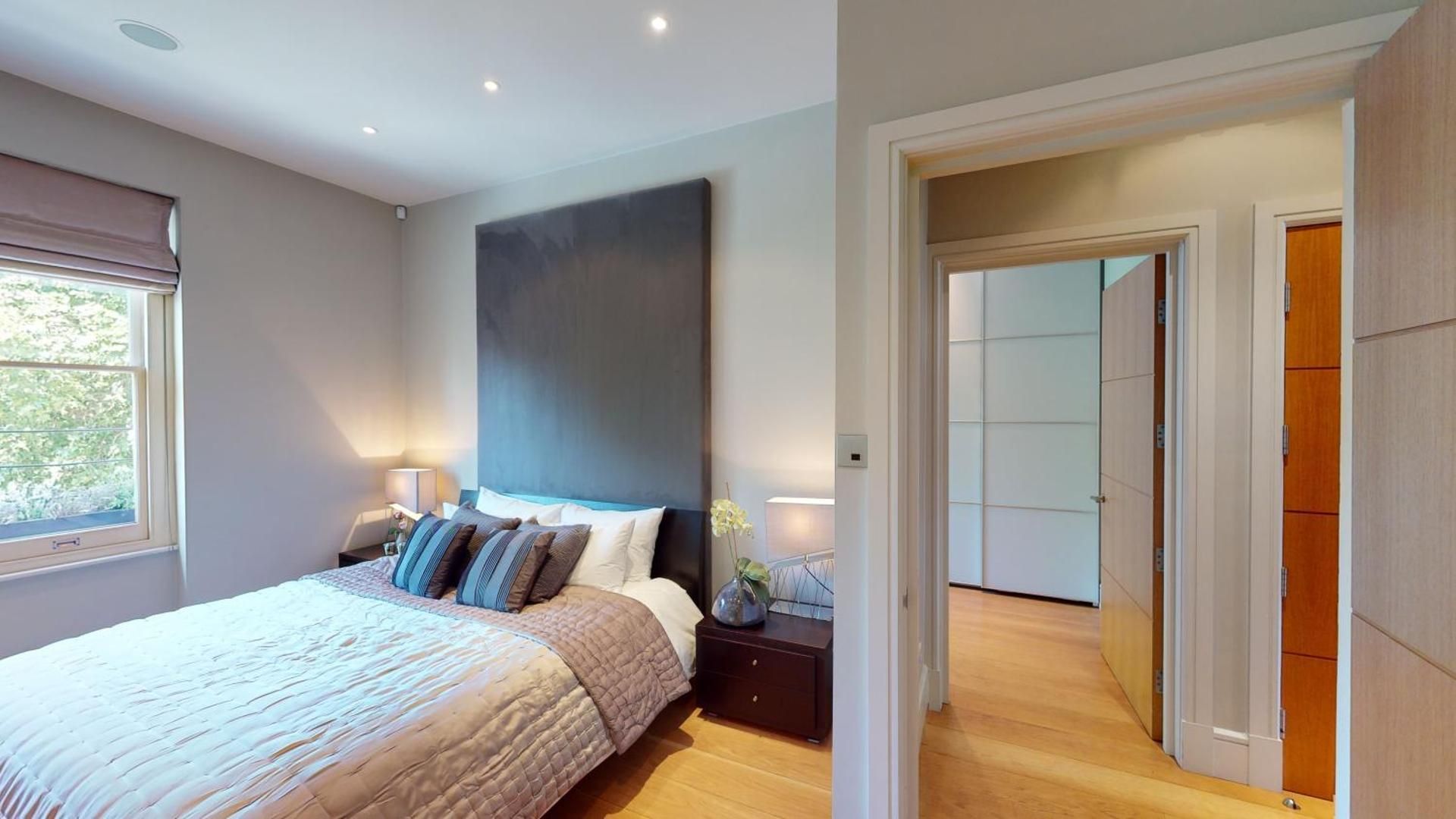 One-Bedroom Apartment with Garden View
