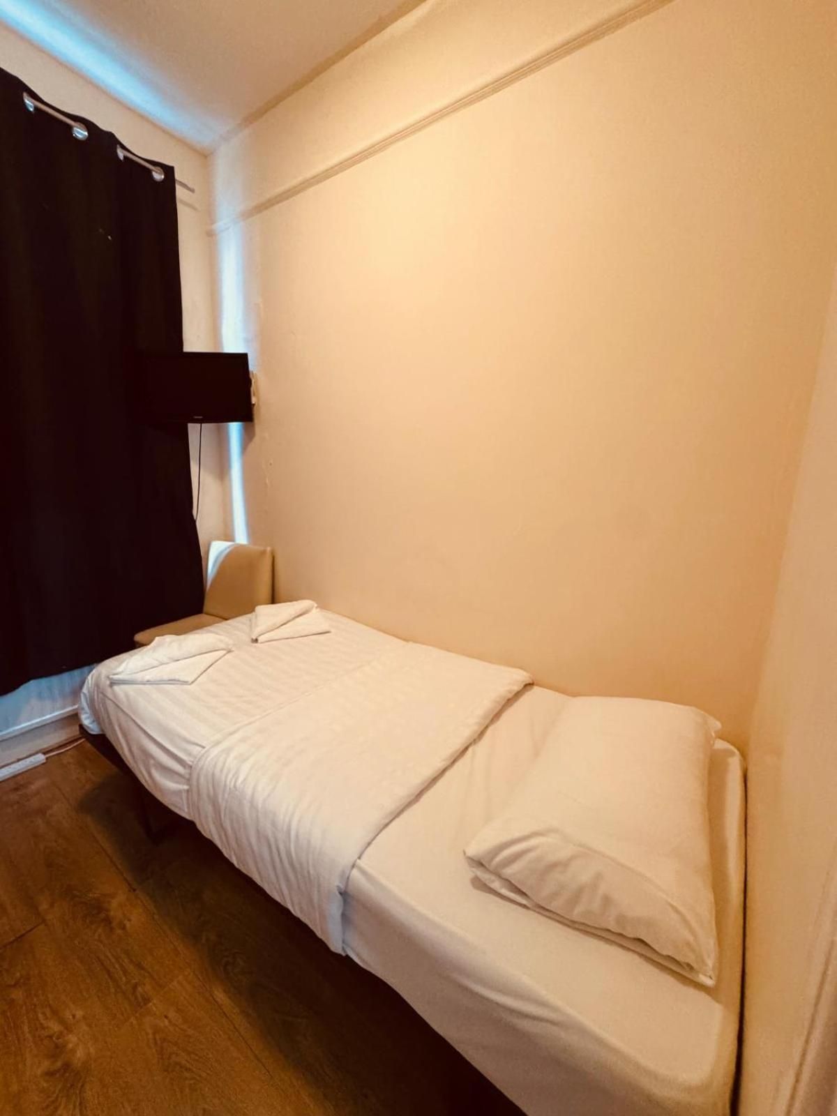 Budget Single Room