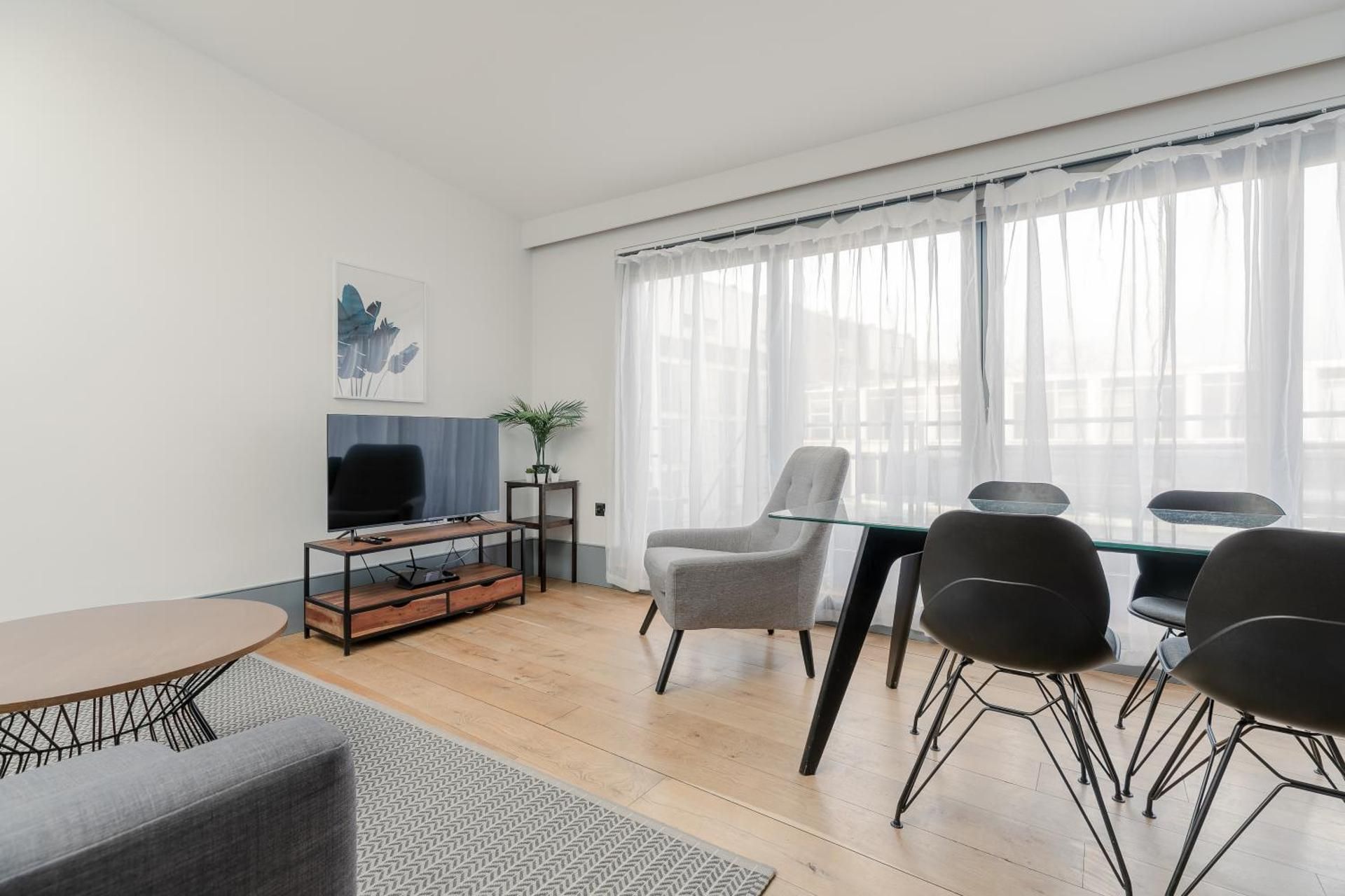 Penthouse Apartment