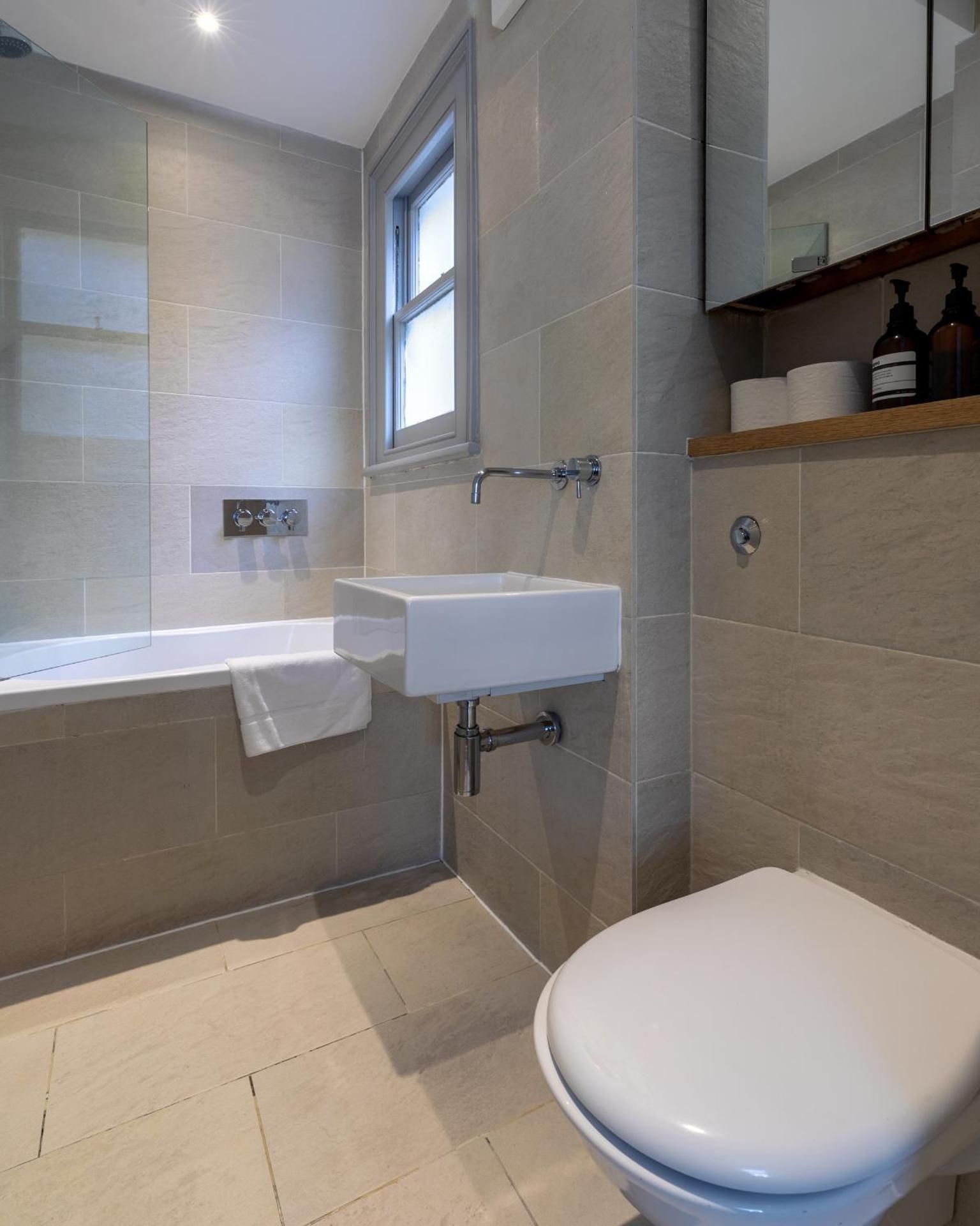 Apartment - Split Level