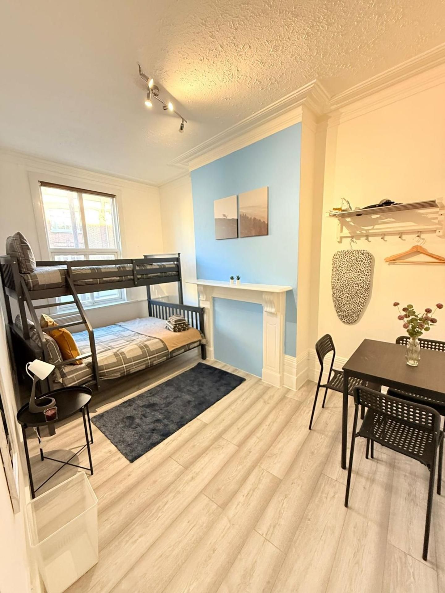 Economy Triple Room