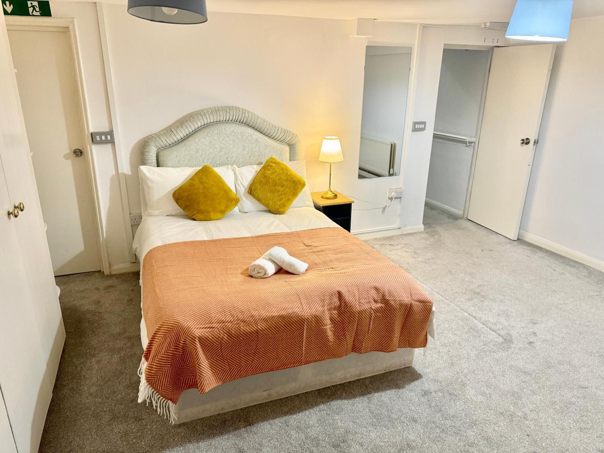 Triple Room with Shared Bathroom