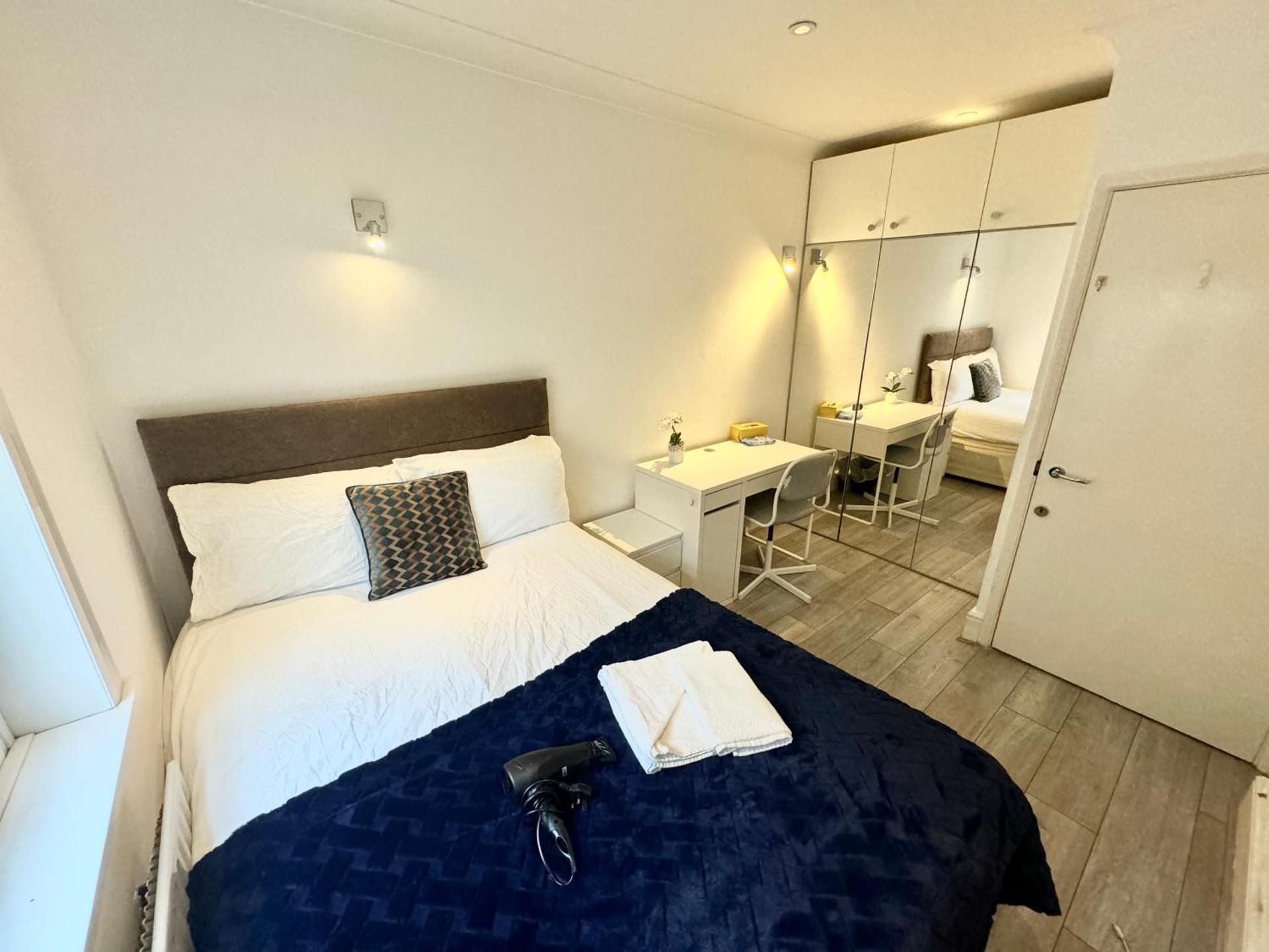 Double Room with Shared Bathroom
