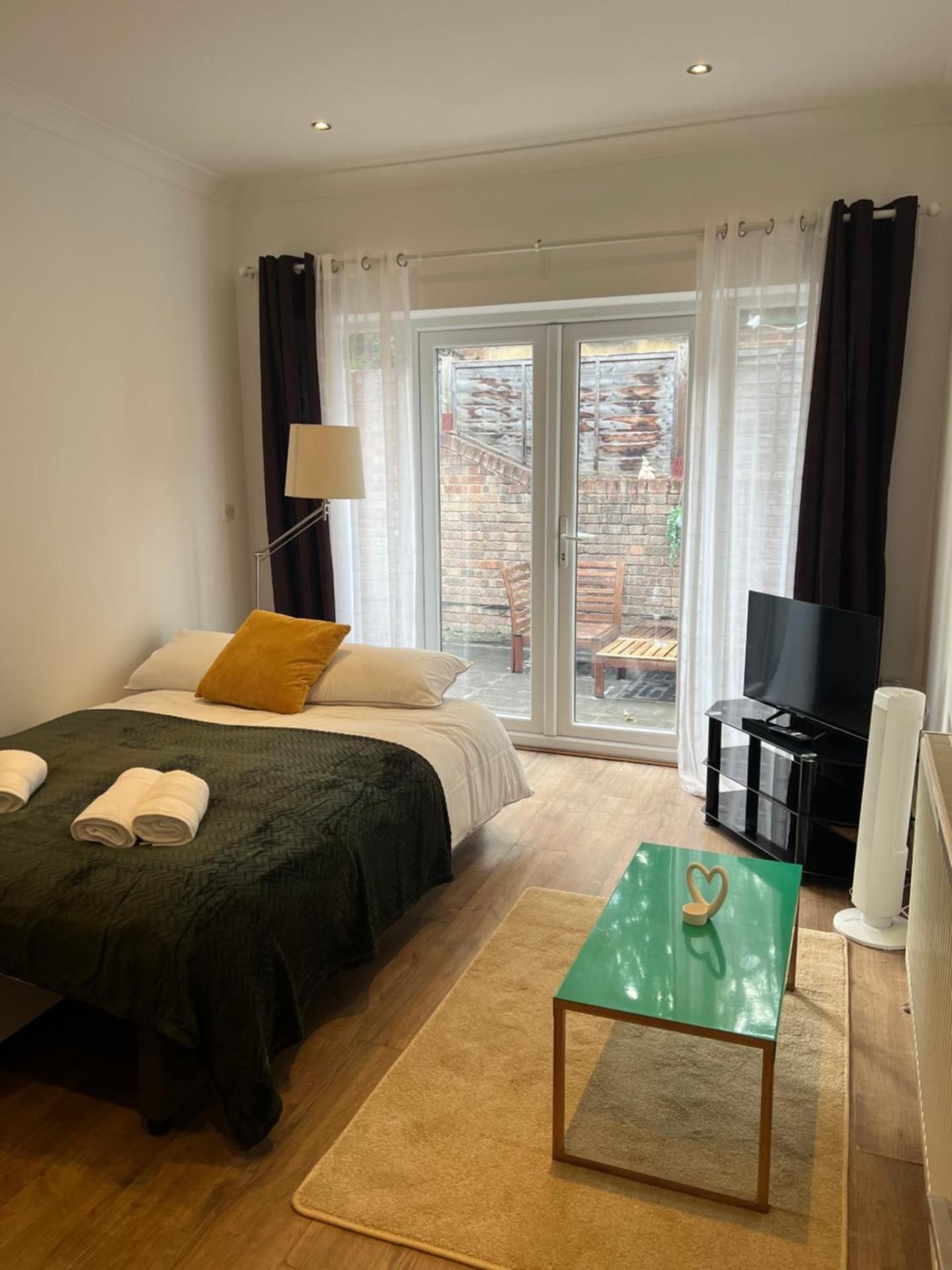 One-Bedroom Apartment with Garden