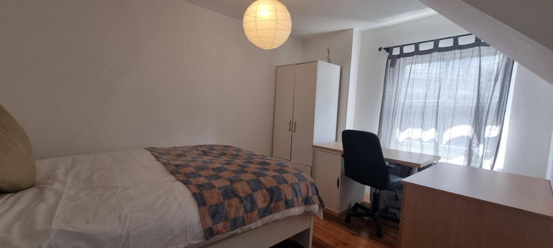 Double Room with Shared Bathroom