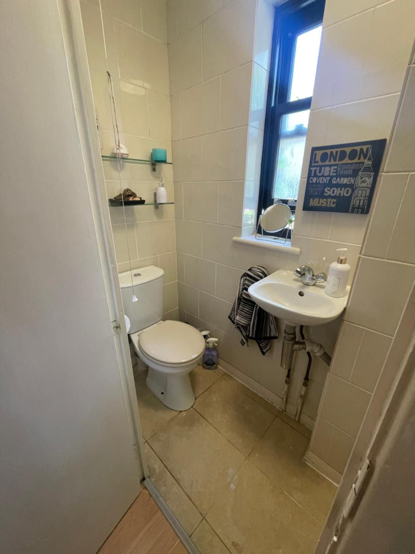 Double Room with Private Bathroom