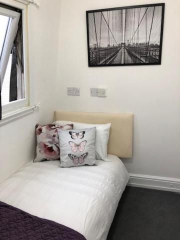 Budget Single Room