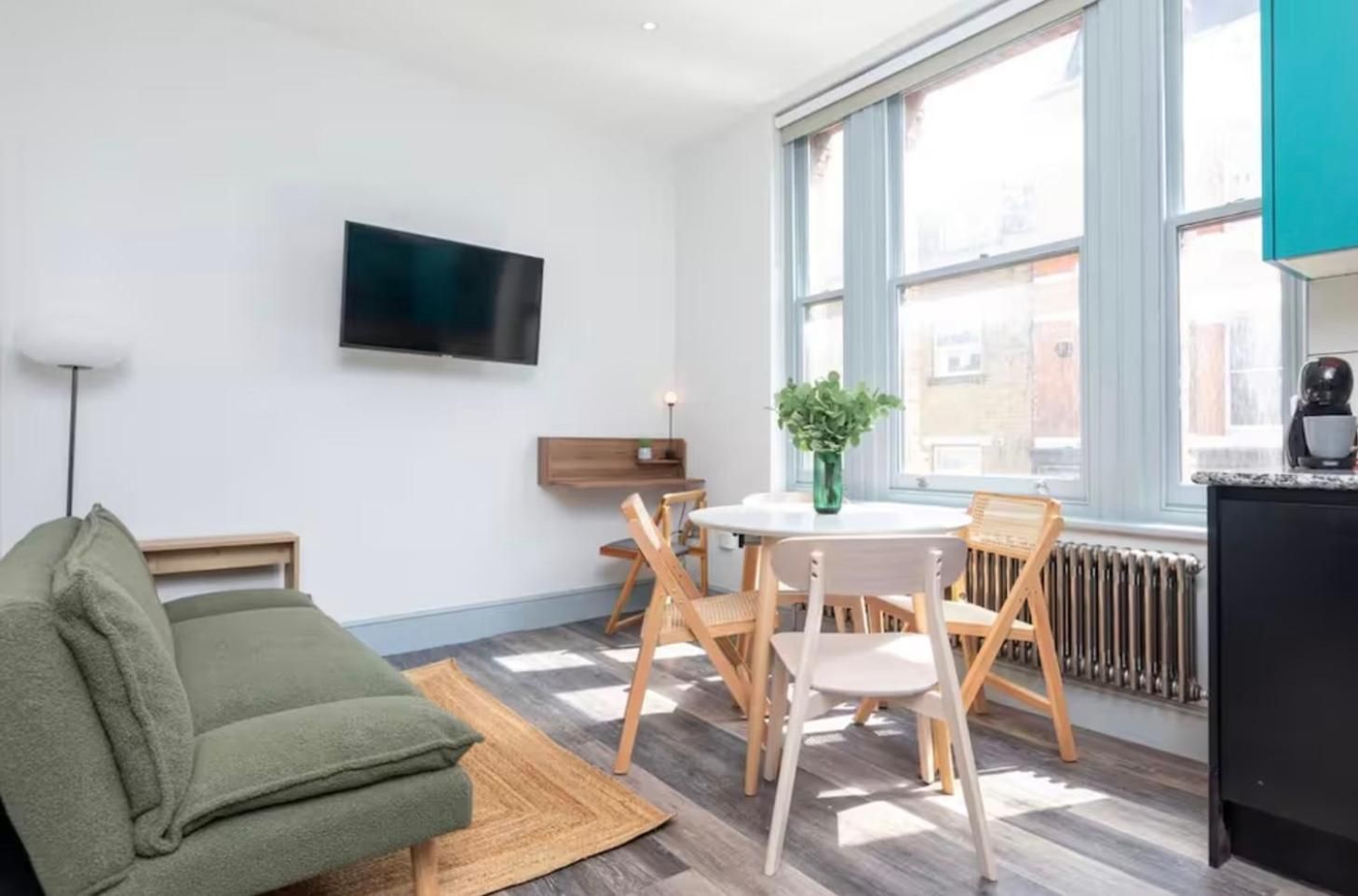 One-Bedroom Apartment with Terrace