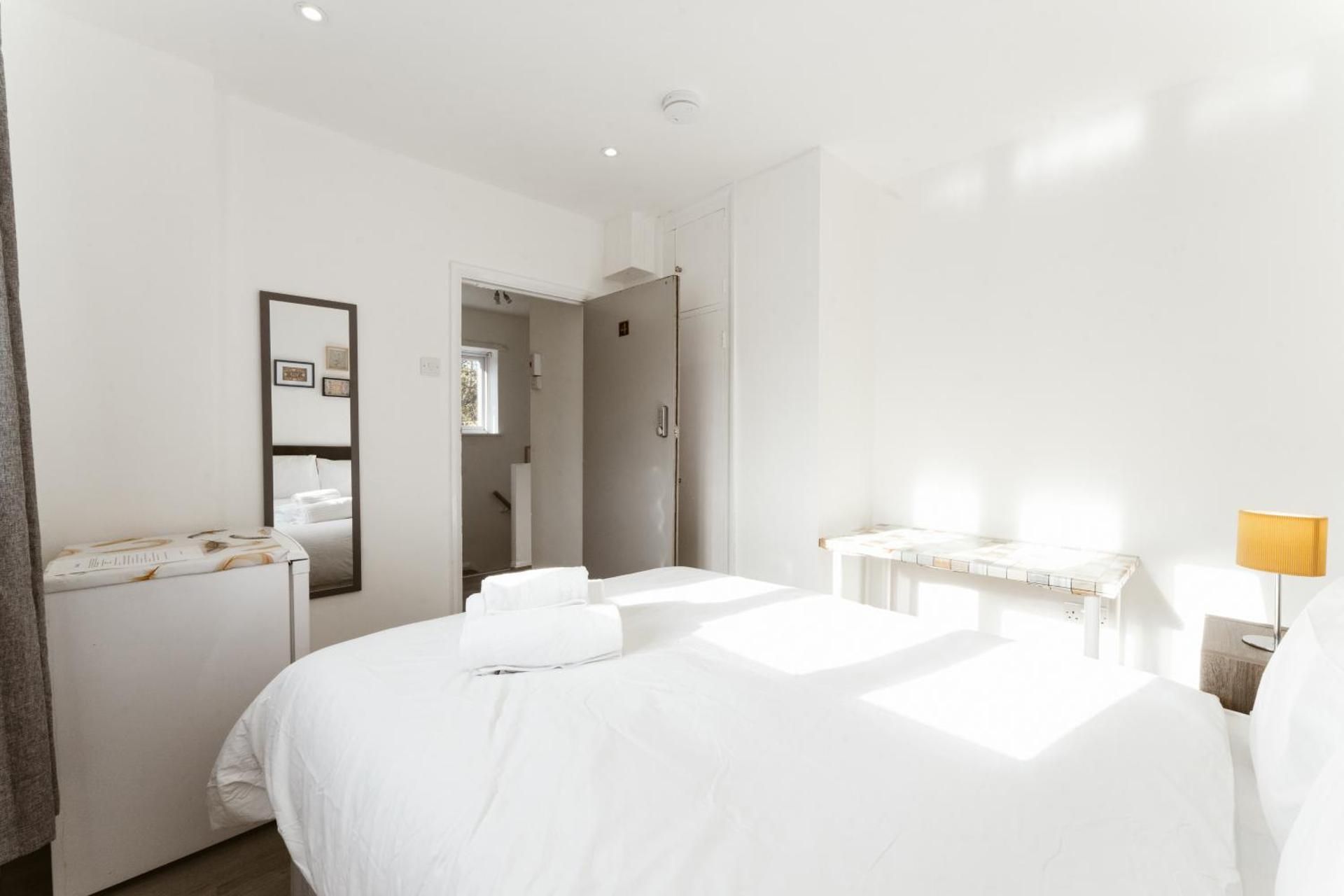 Double Room with Shared Bathroom