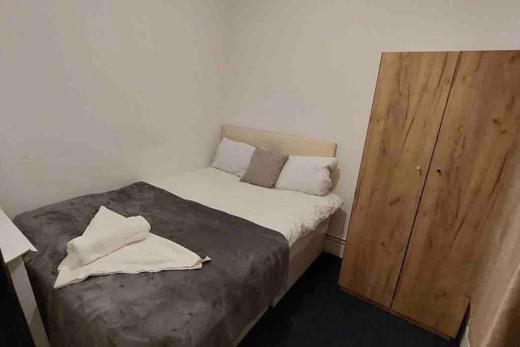 Double Room with Shared Bathroom