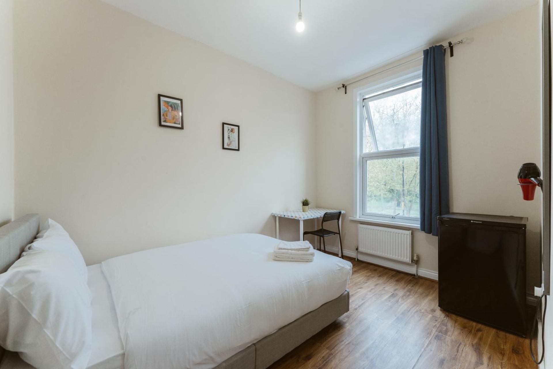 Double Room with Shared Bathroom