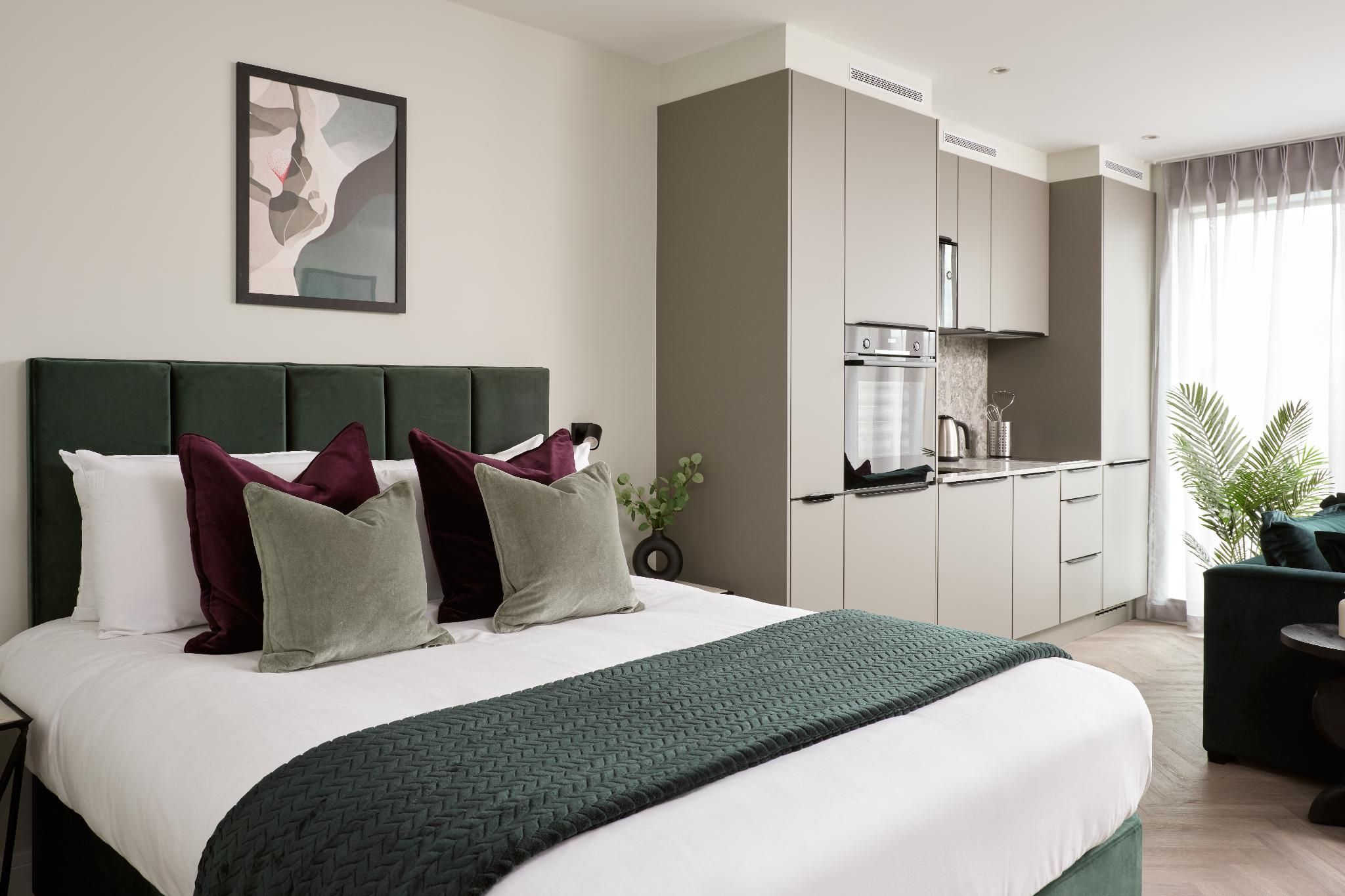 Studio Apartment