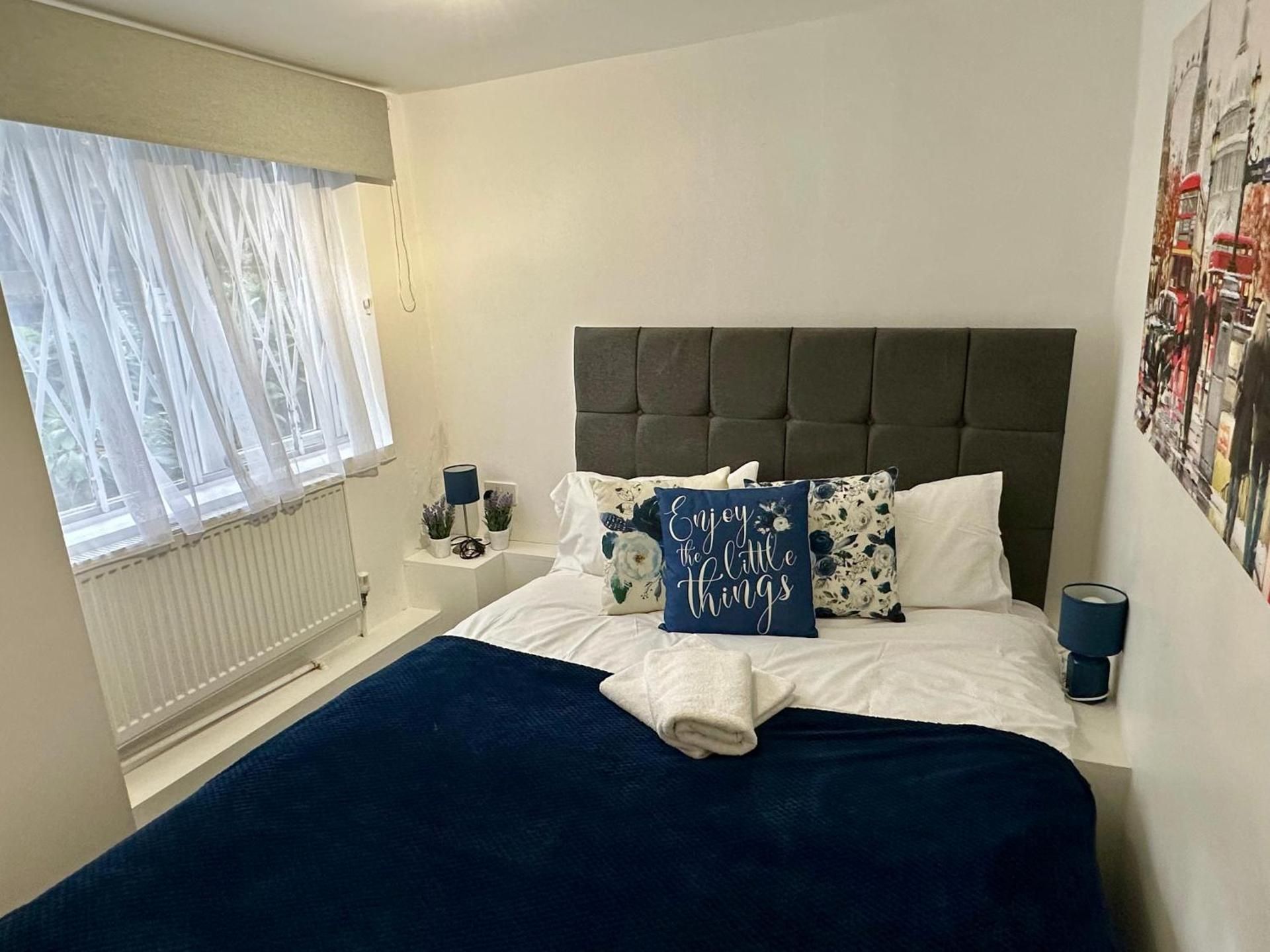 Three-Bedroom Standard Apartment