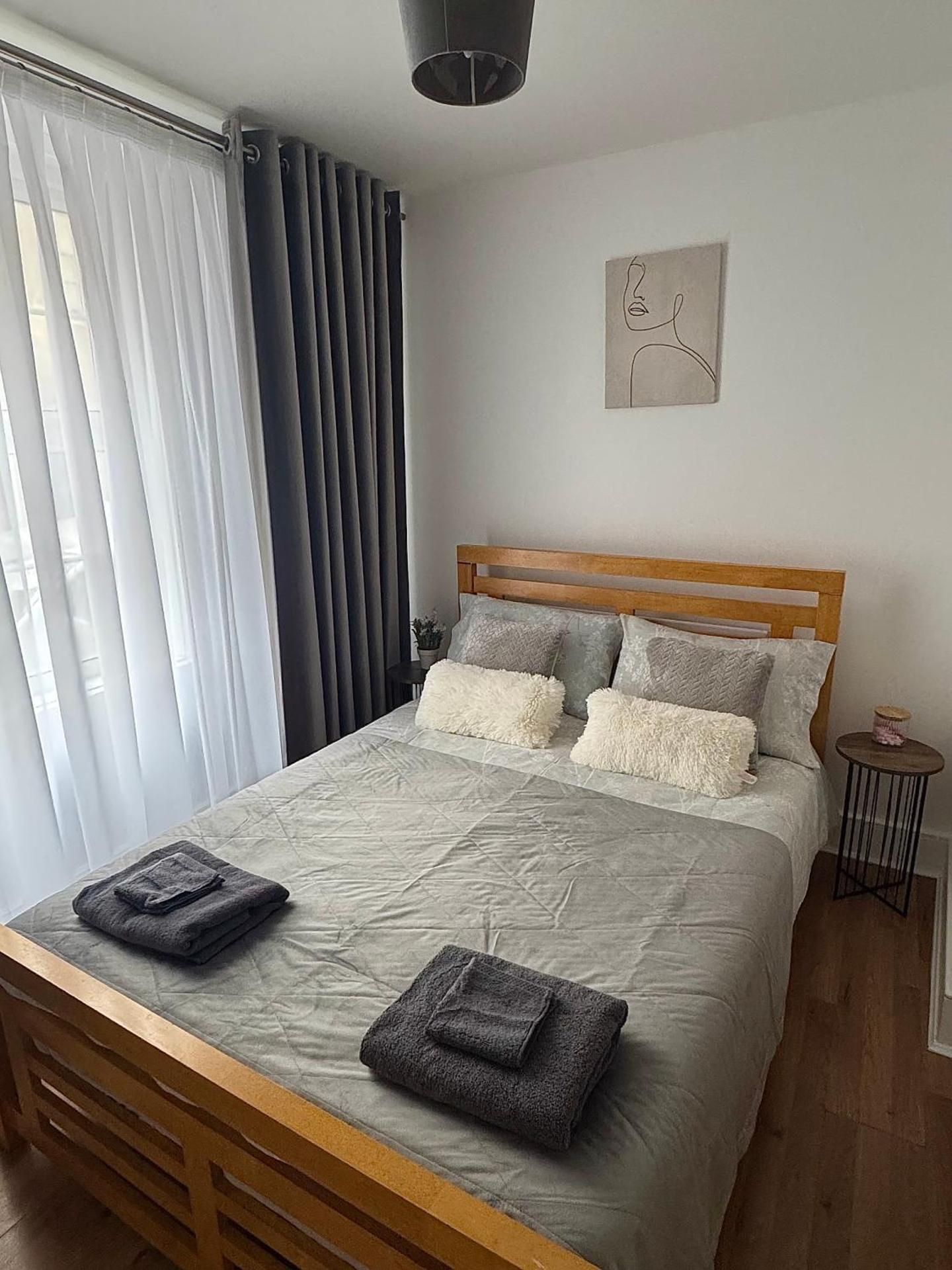 Deluxe Queen Room
