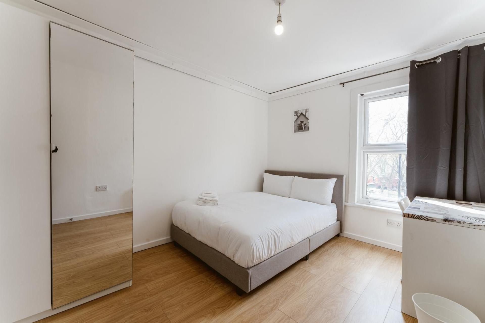 Double Room with Shared Bathroom