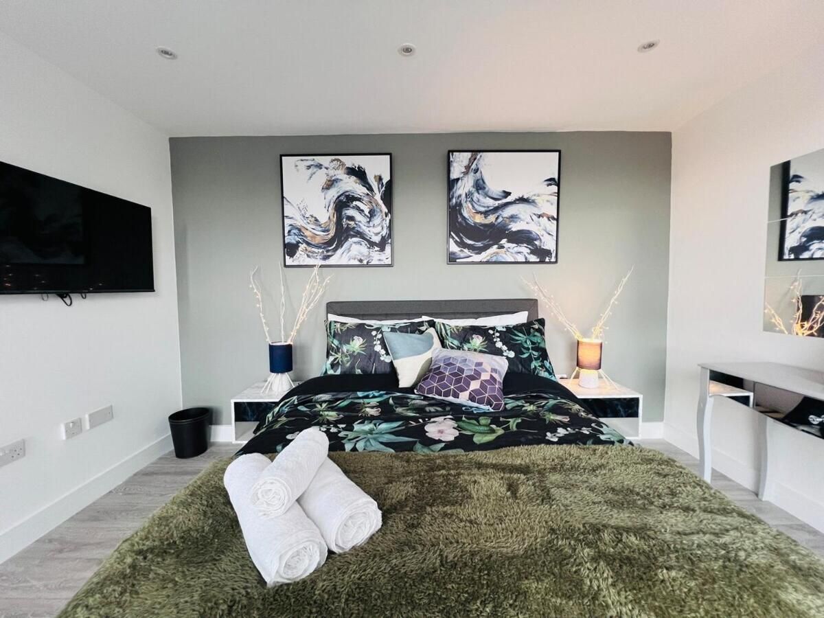 Double Room with Shared Bathroom