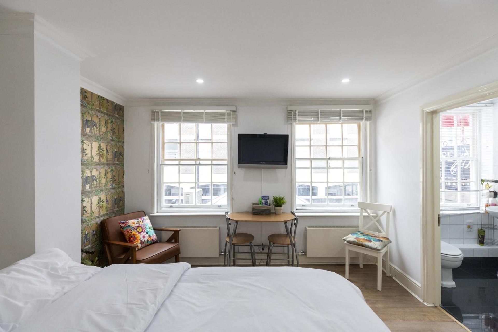 Standard Studio Apartment
