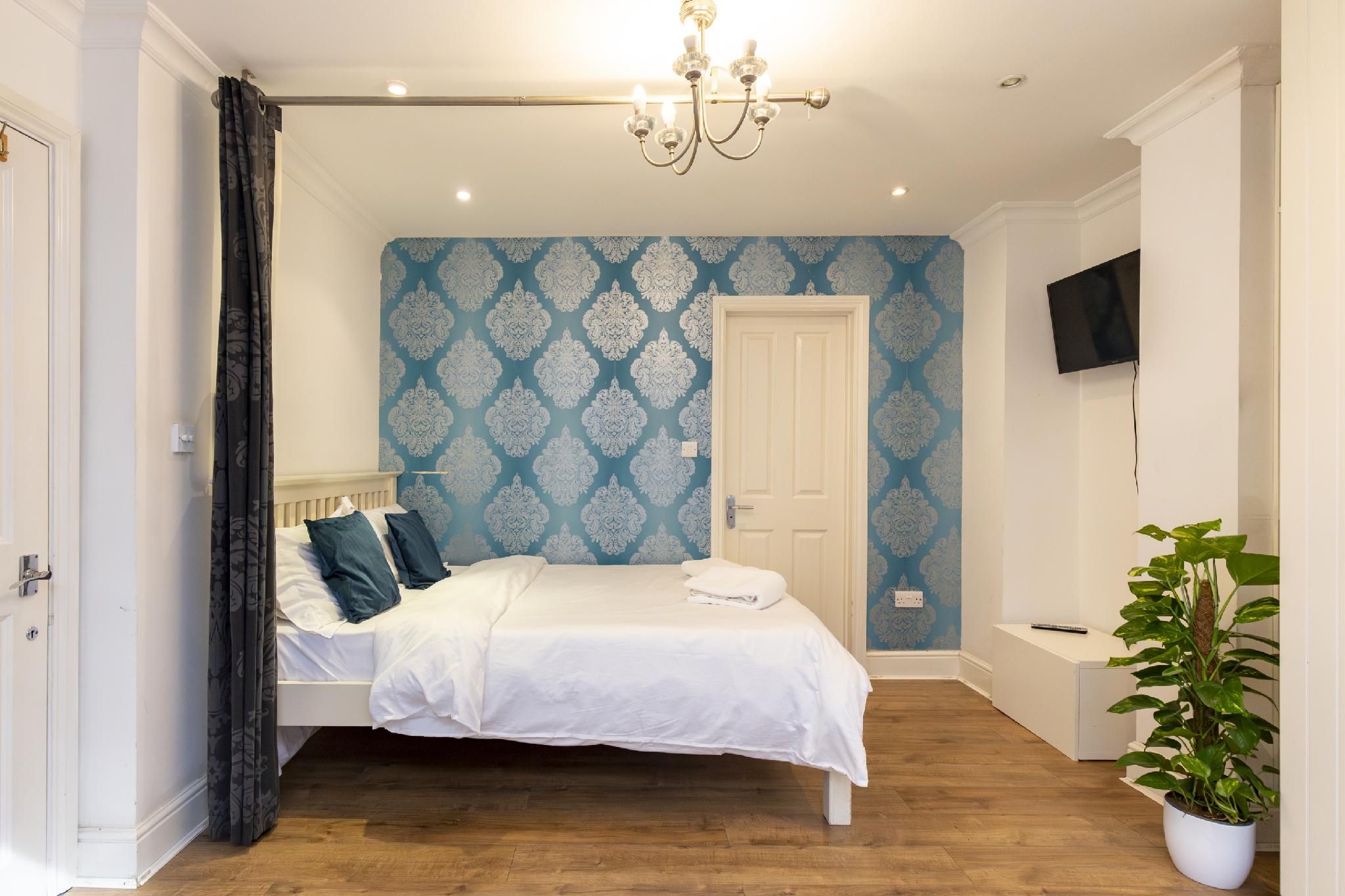 Premium-Studio-Private Bathroom-Studio 2 -Sweetest Studio