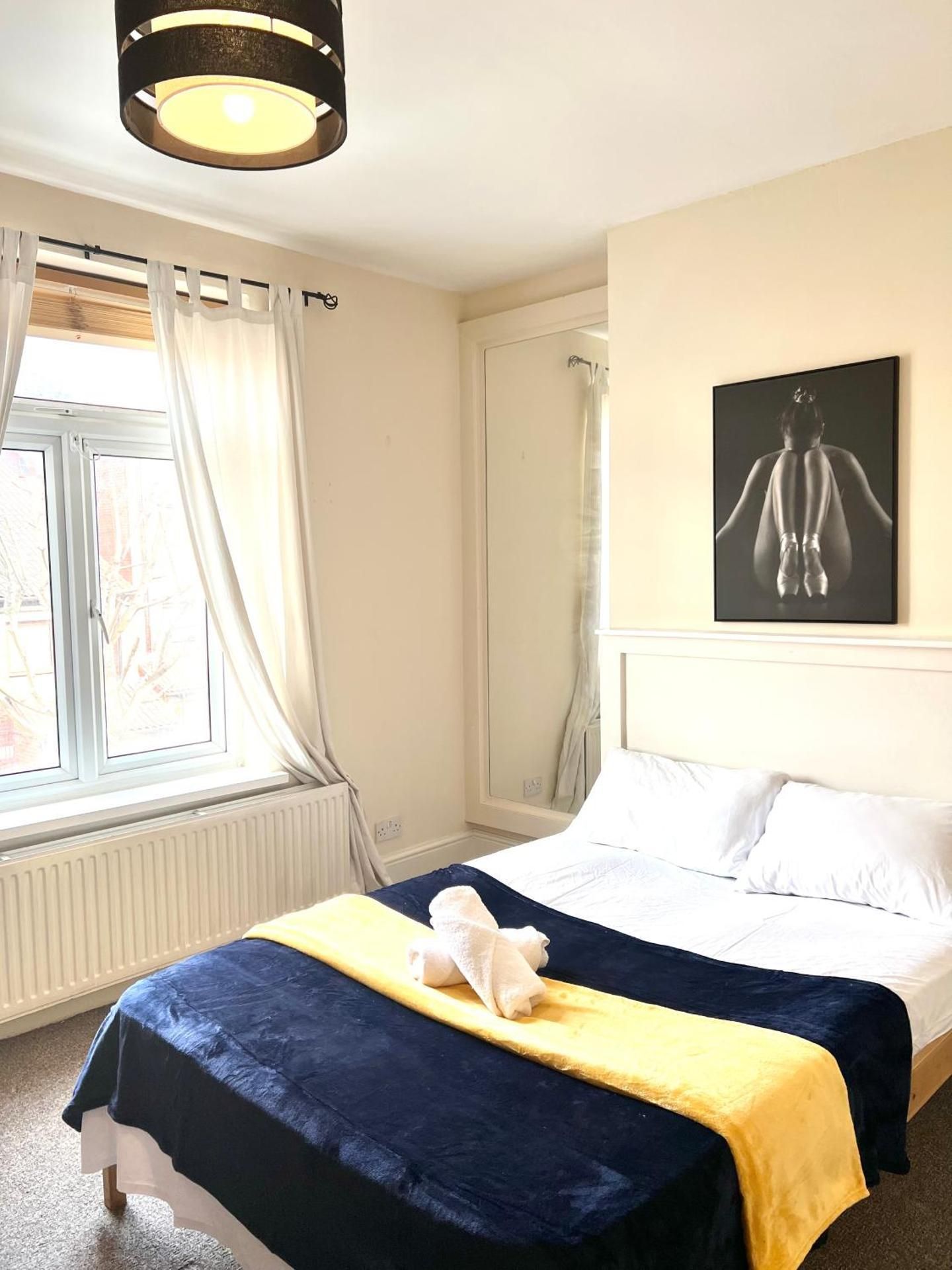 Double Room with Shared Bathroom