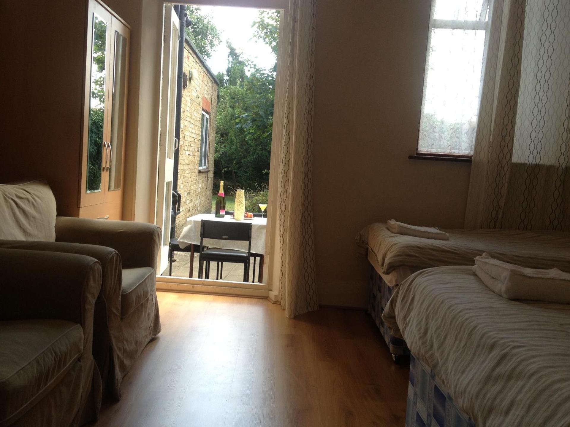 Triple Room with Shared Bathroom