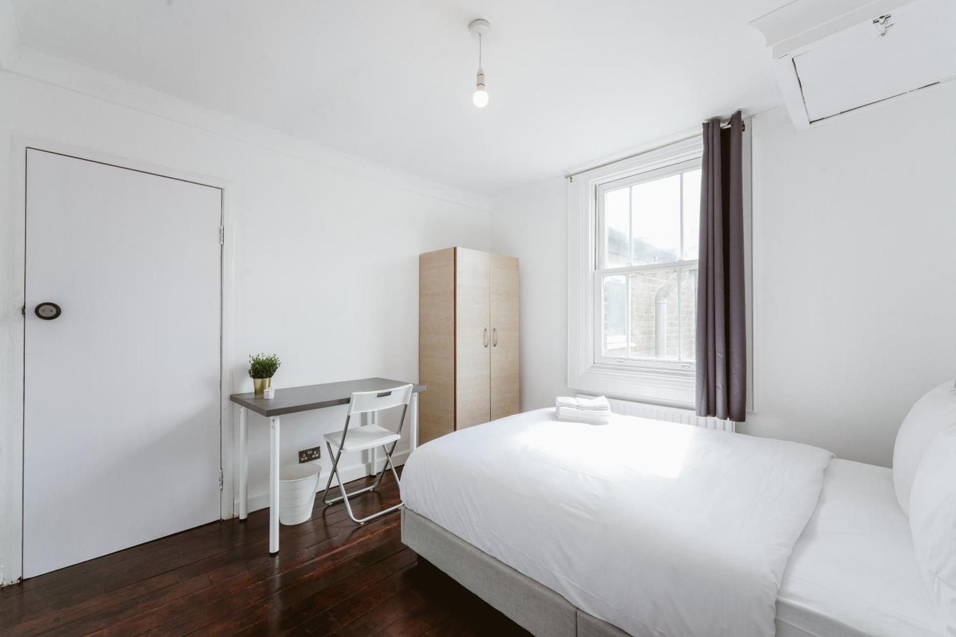 Double Room with Shared Bathroom